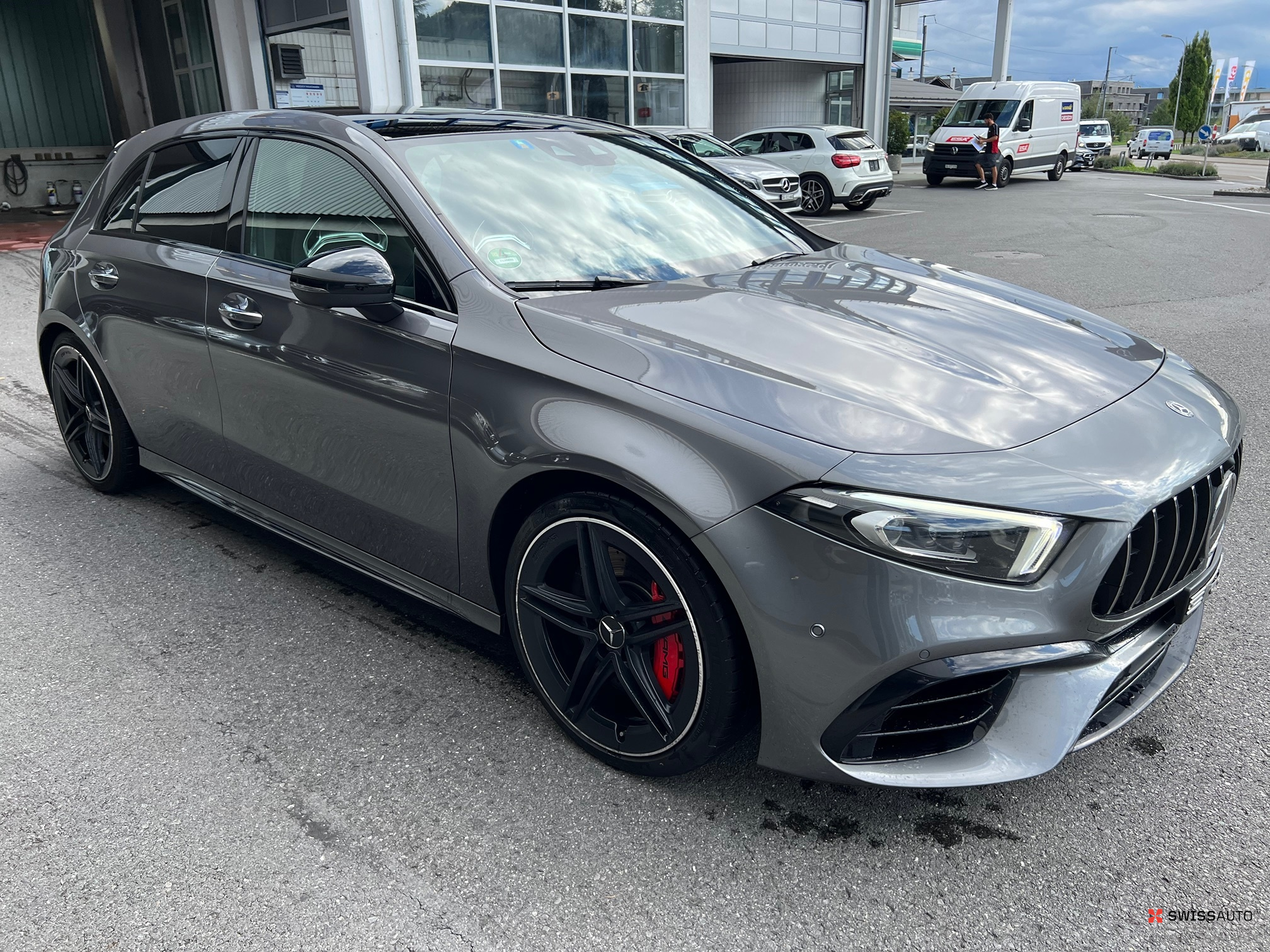 Auction Image
