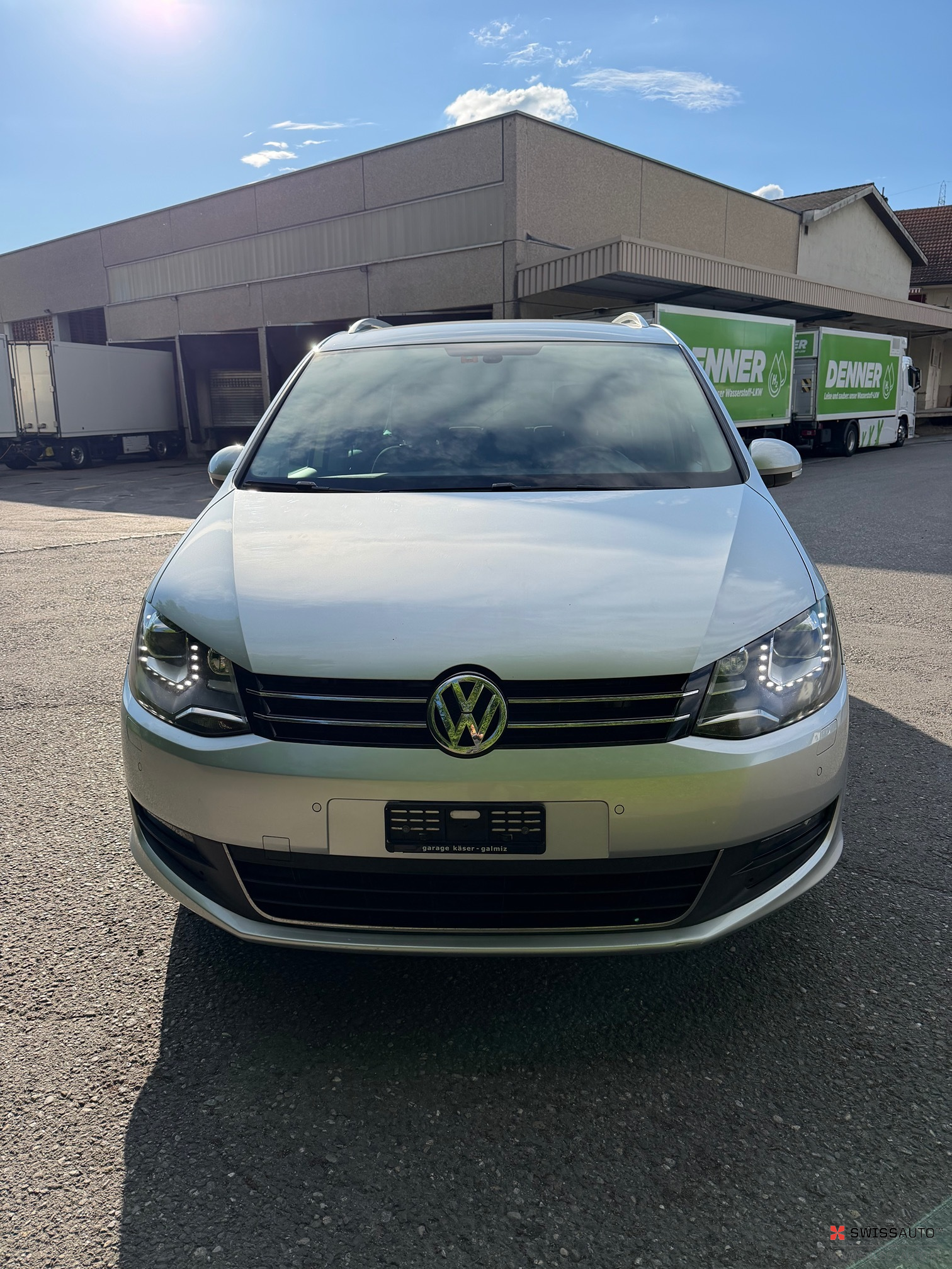 Auction Image