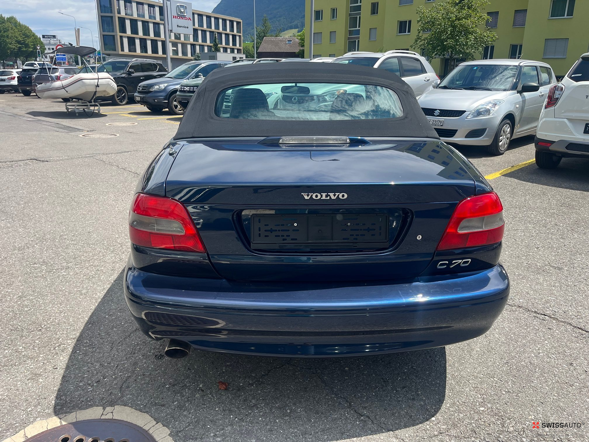 Auction Image