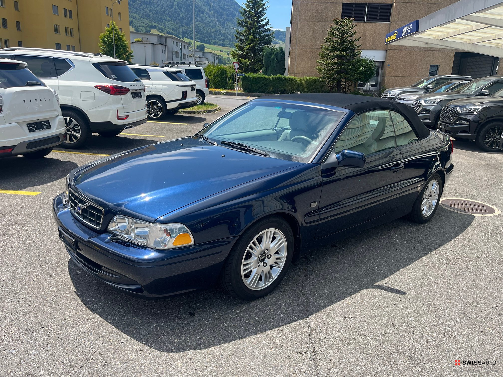 Auction Image