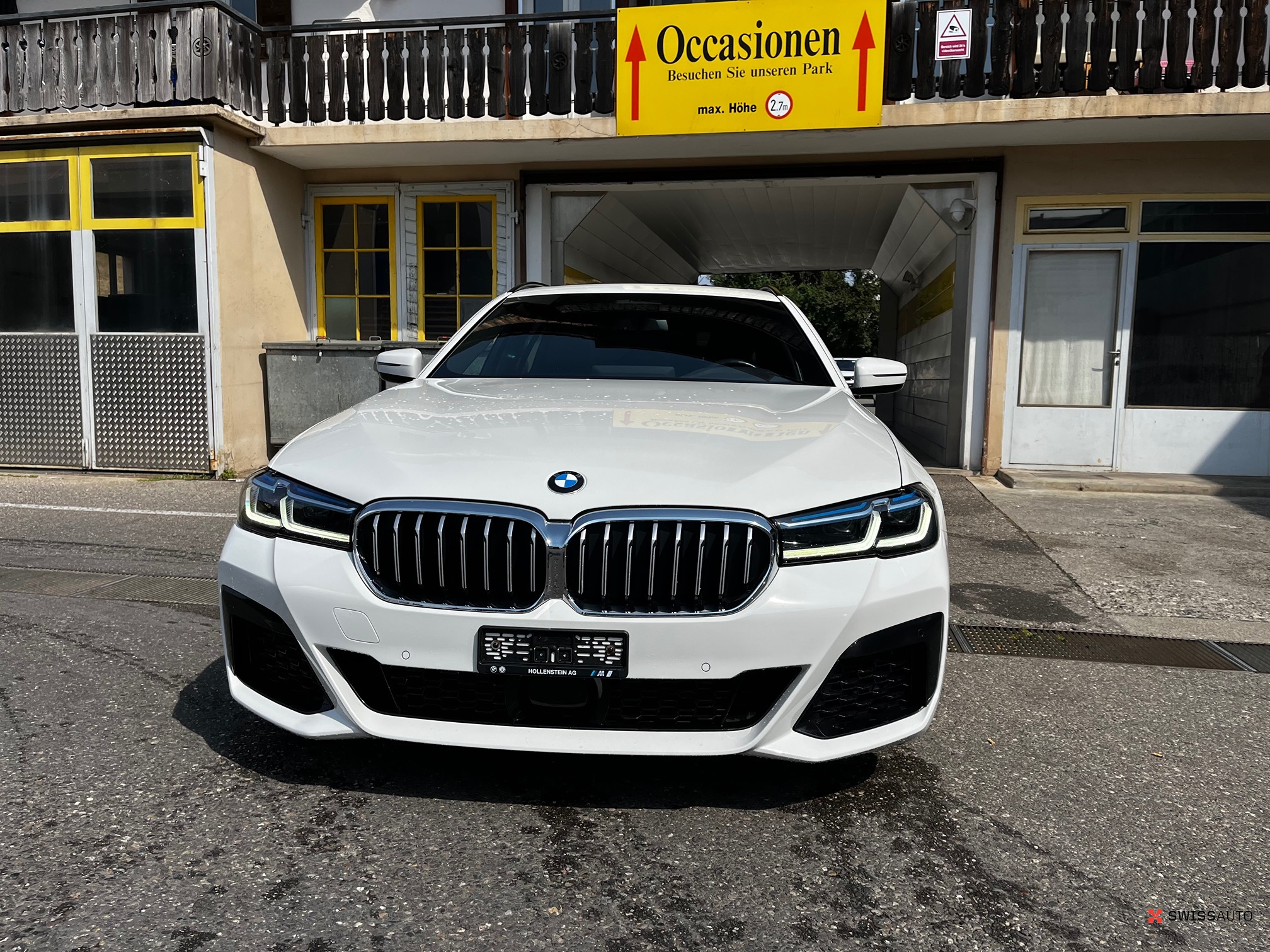 Auction Image