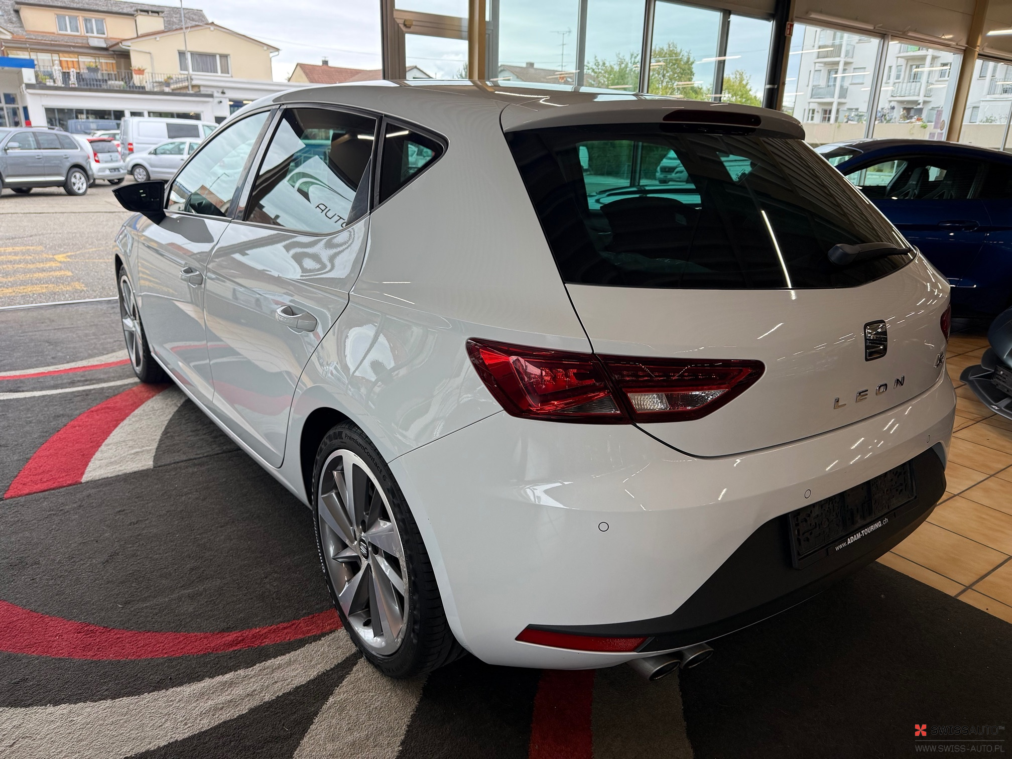 Auction Image