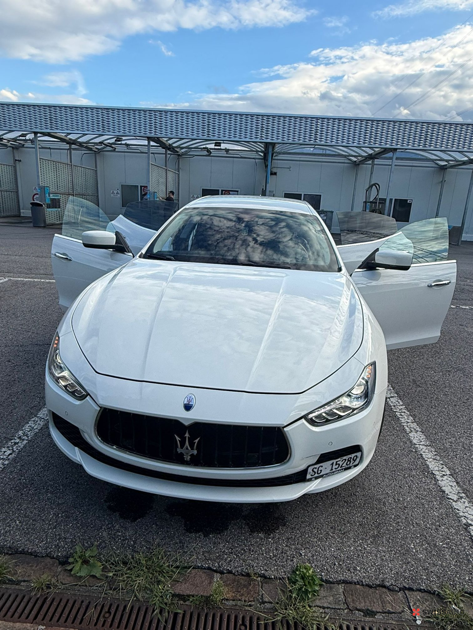 Auction Image