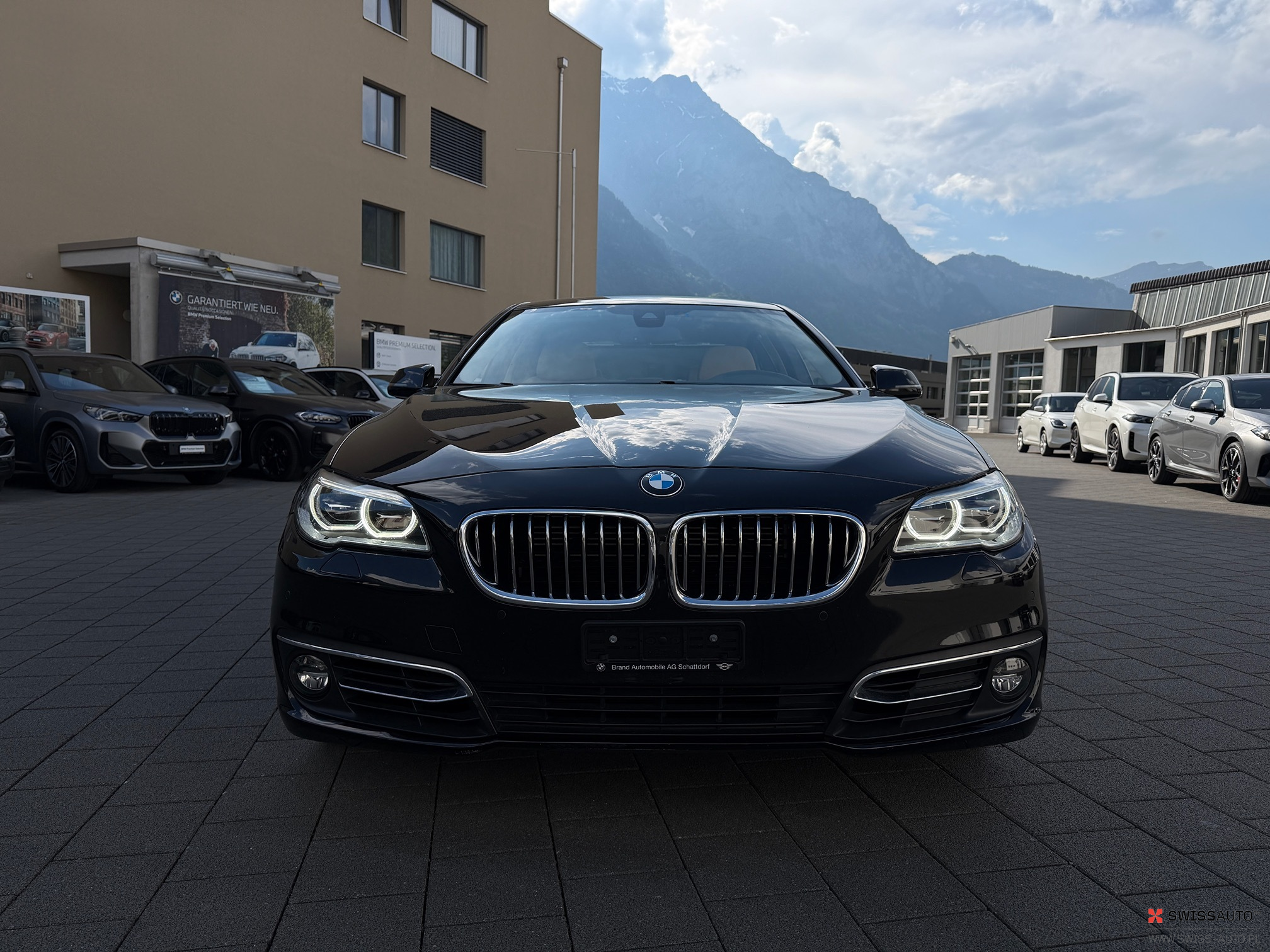 Auction Image