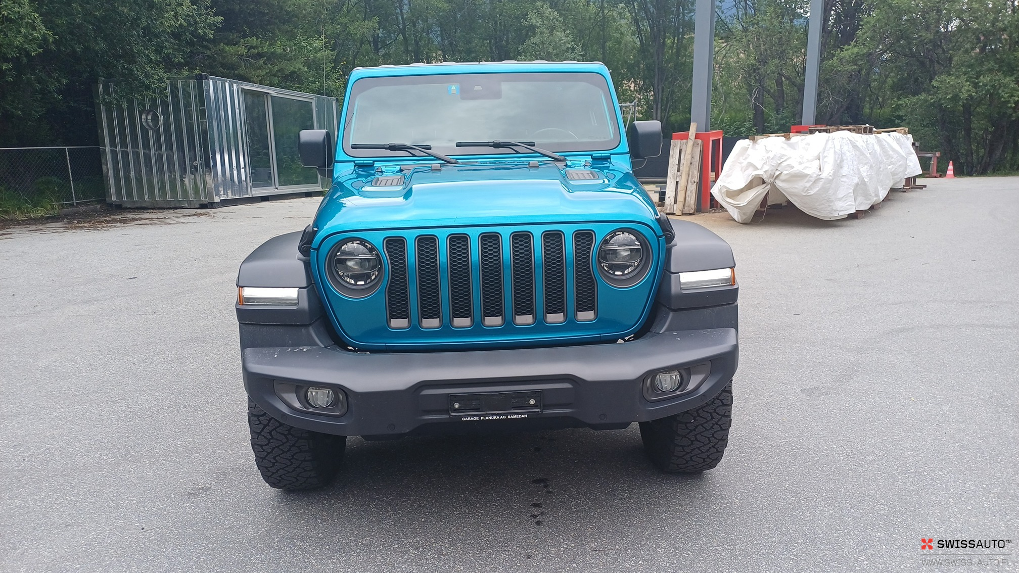 Auction Image