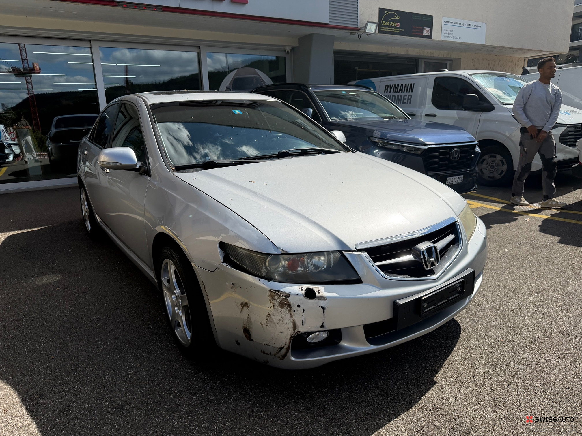Auction Image