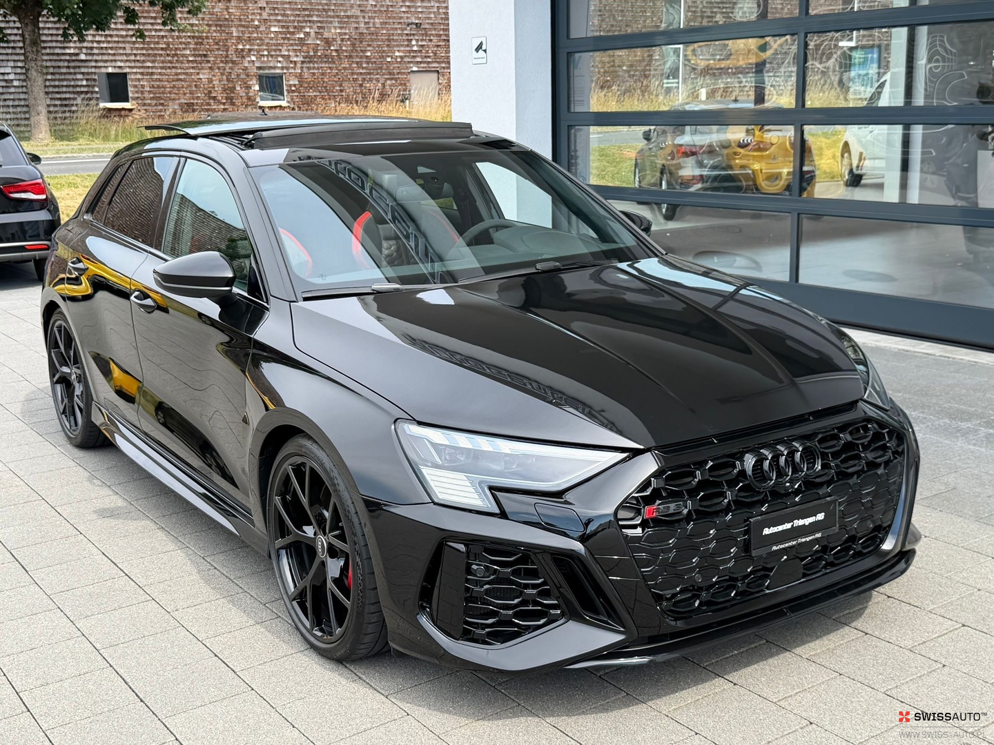 Auction Image