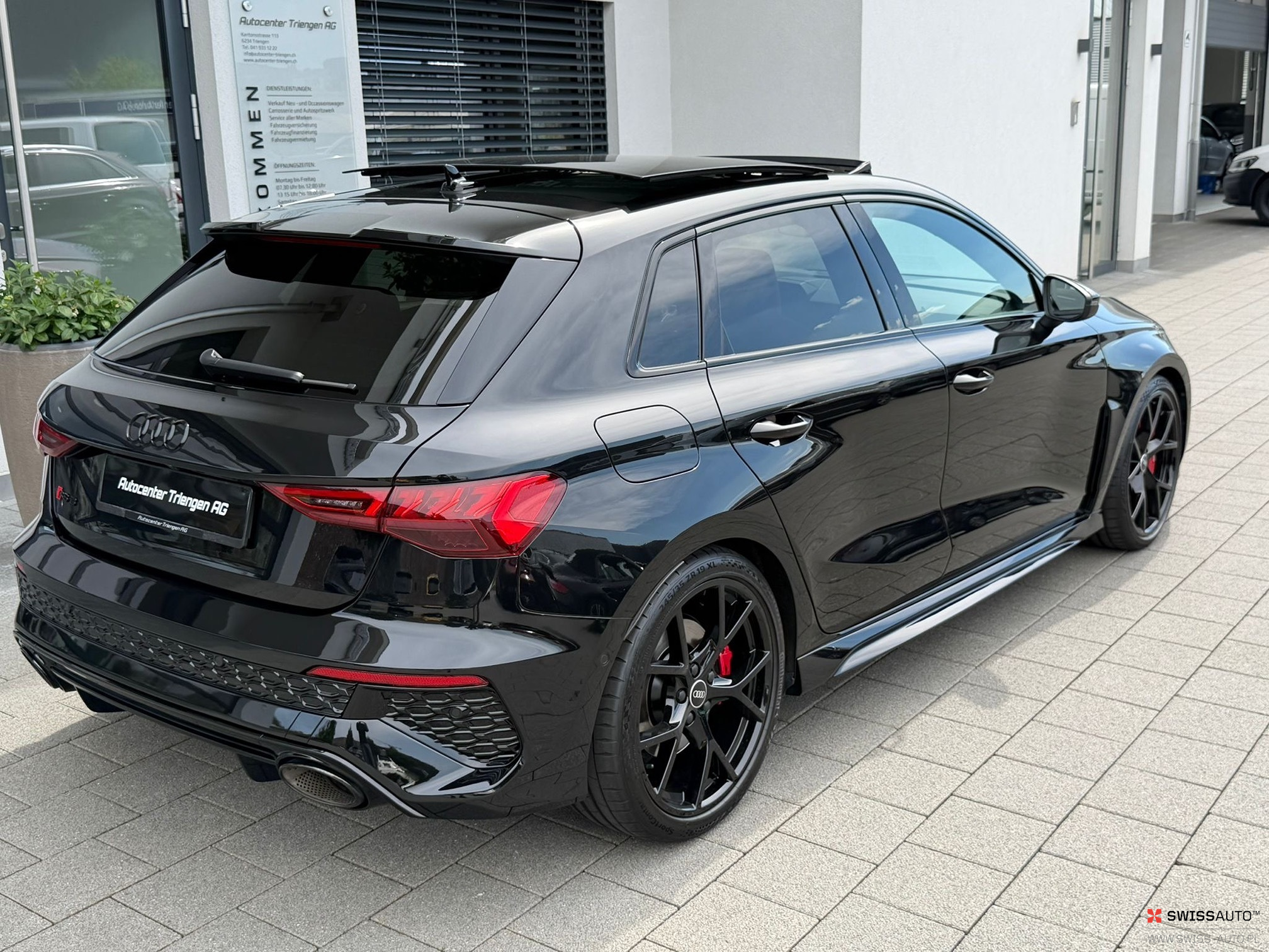 Auction Image