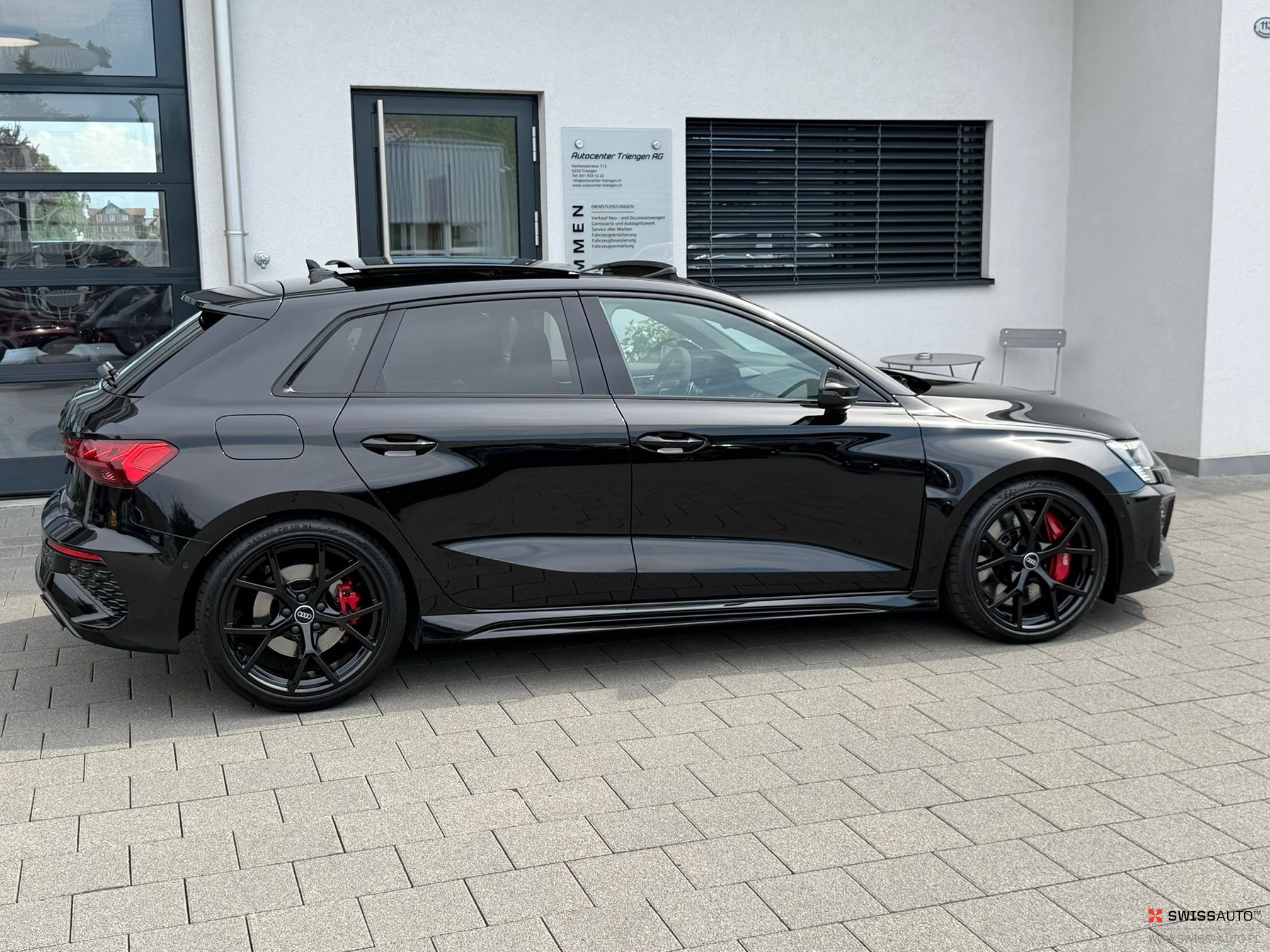 Auction Image