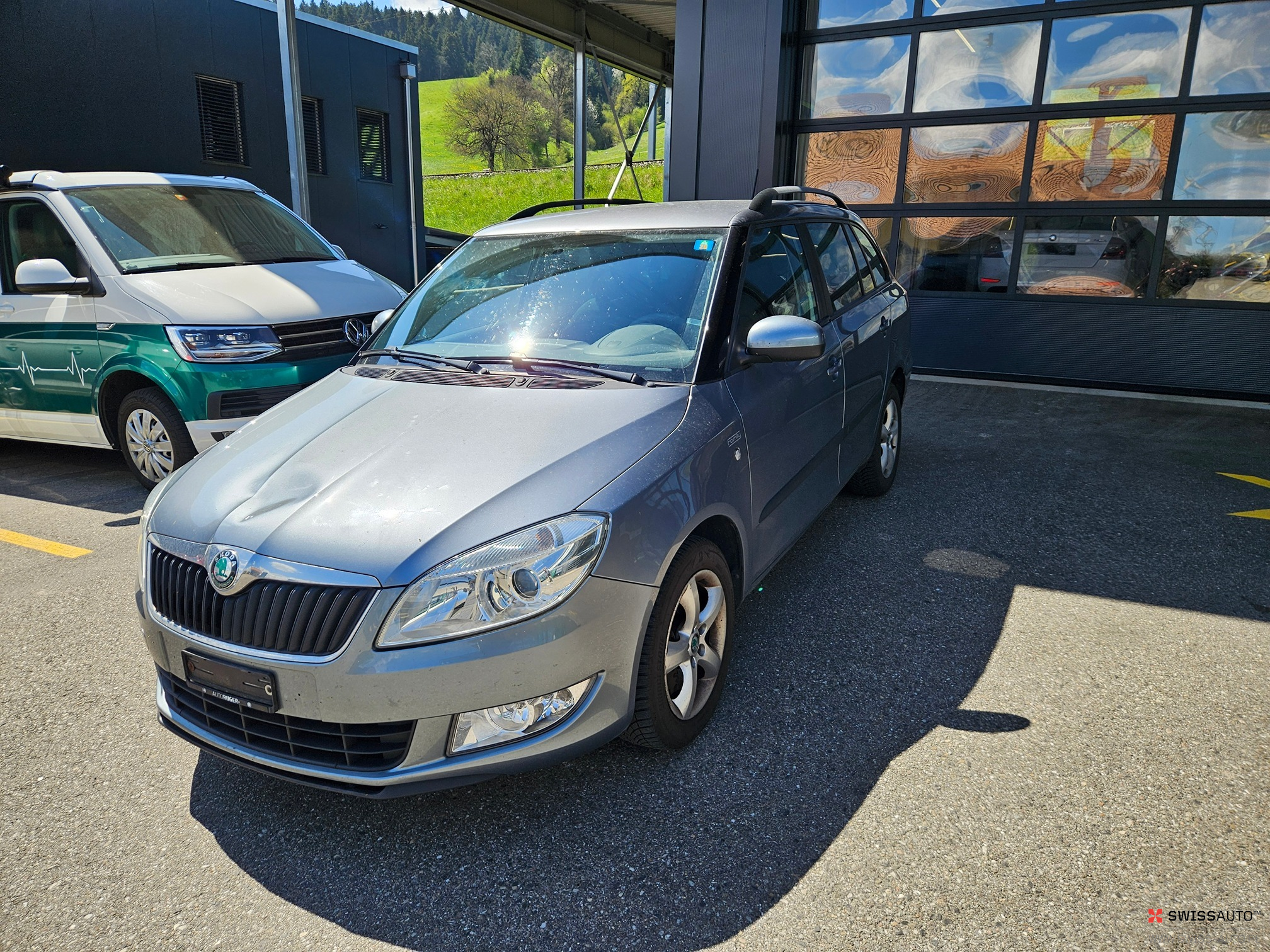 Auction Image