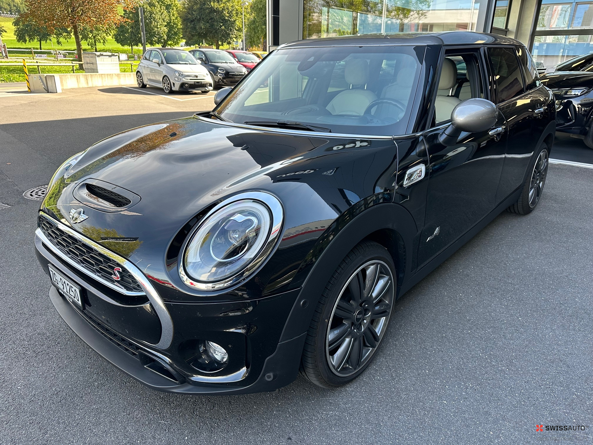 Auction Image