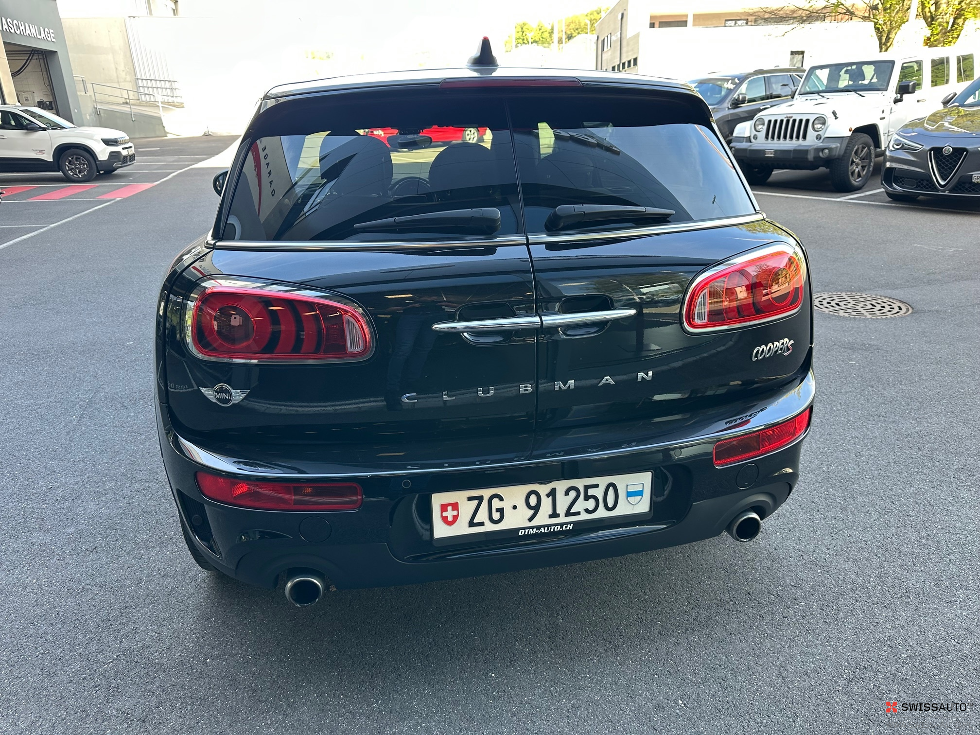Auction Image
