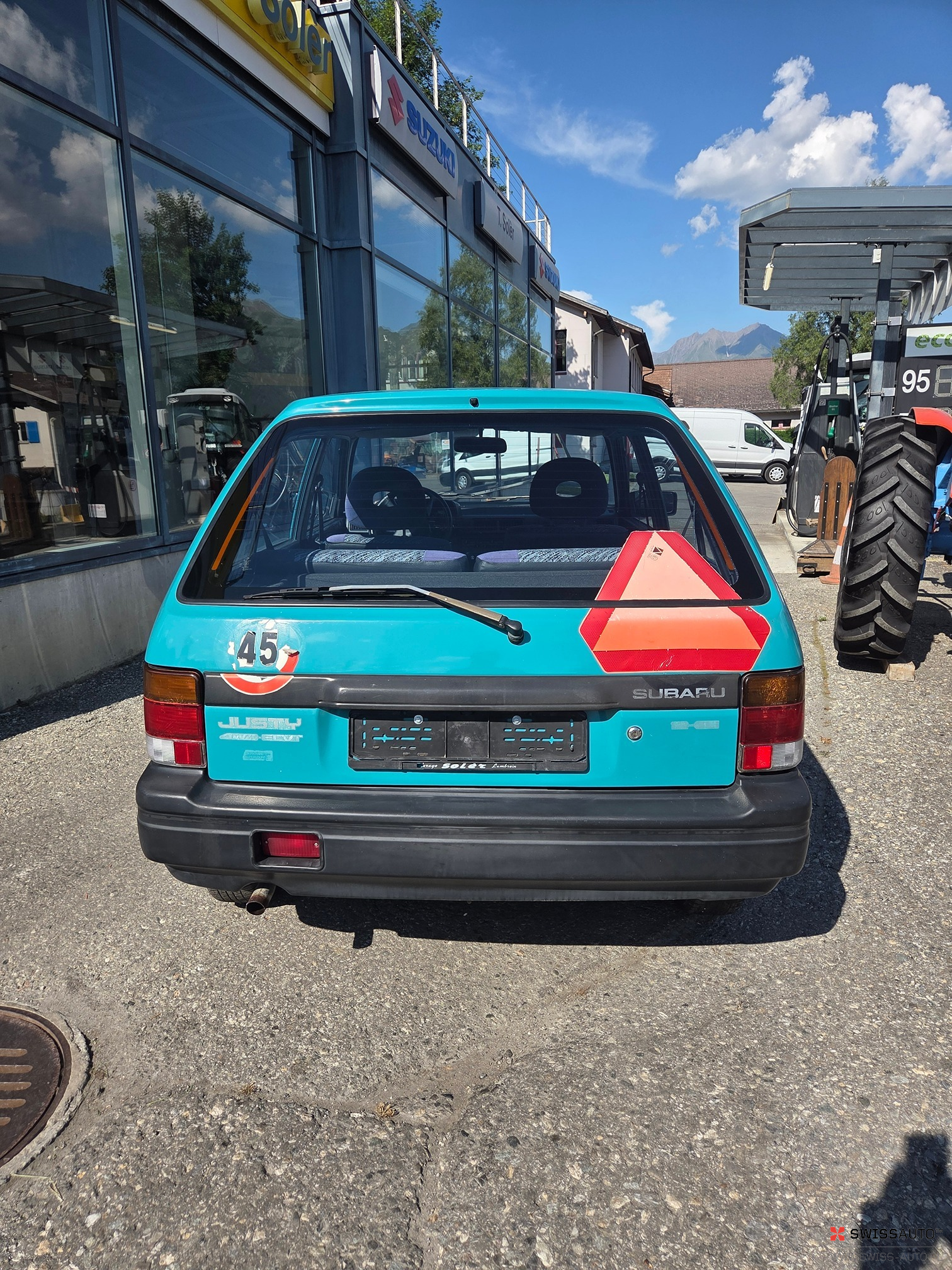 Auction Image