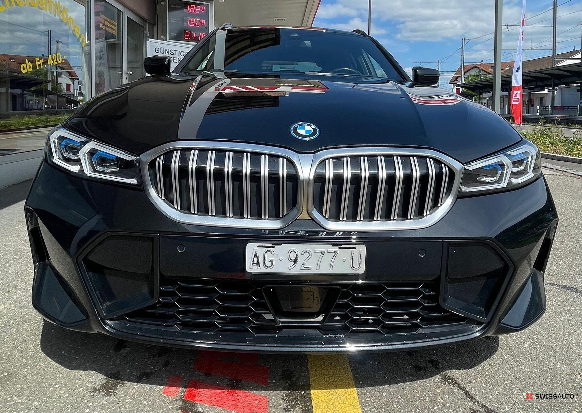 Auction Image
