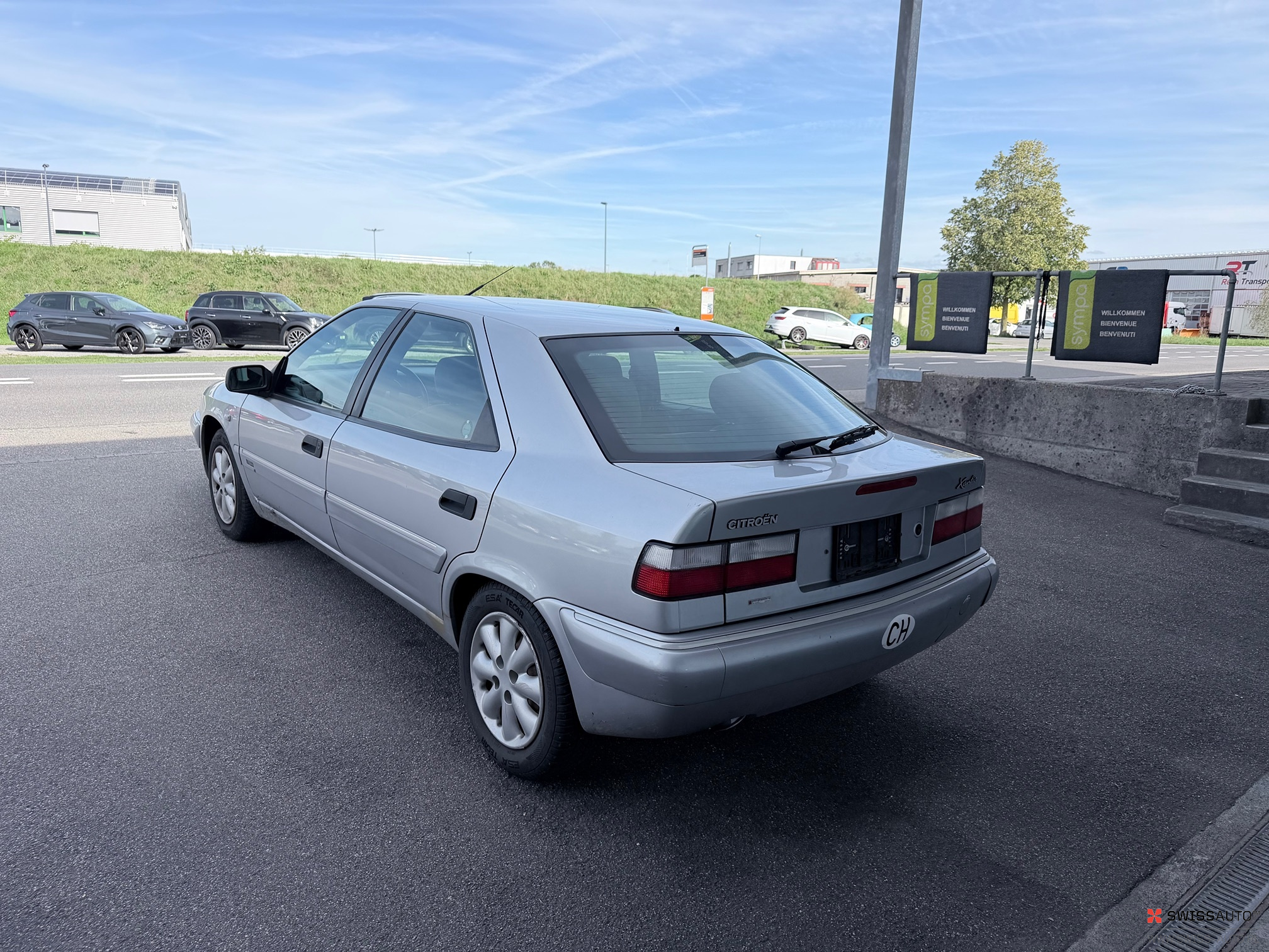 Auction Image
