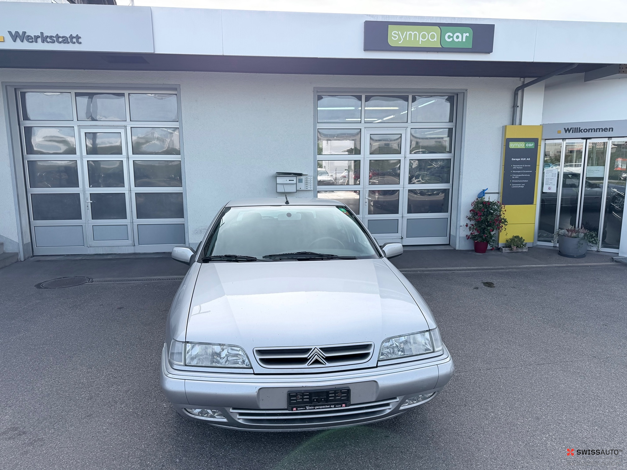 Auction Image