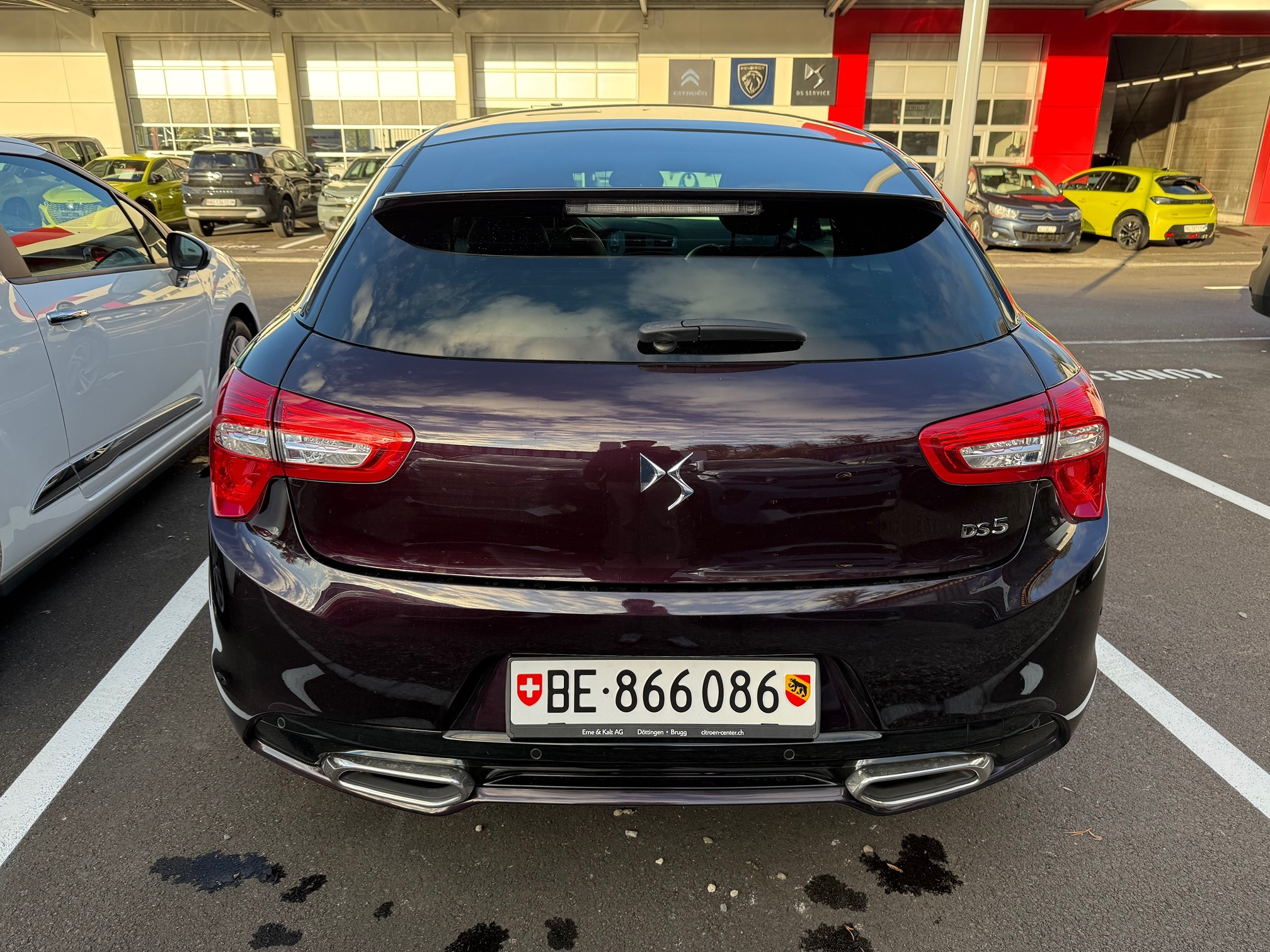 Auction Image