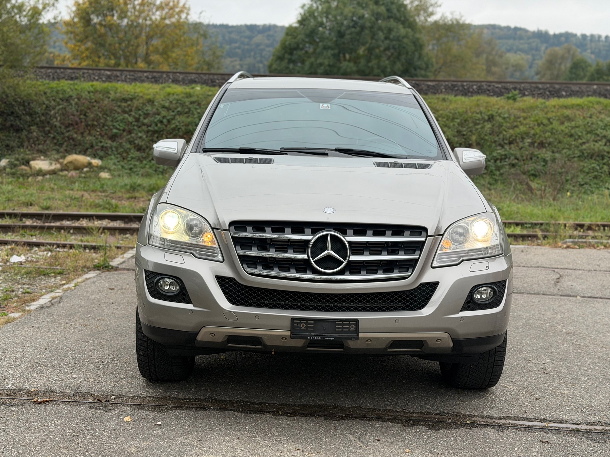 Auction Image