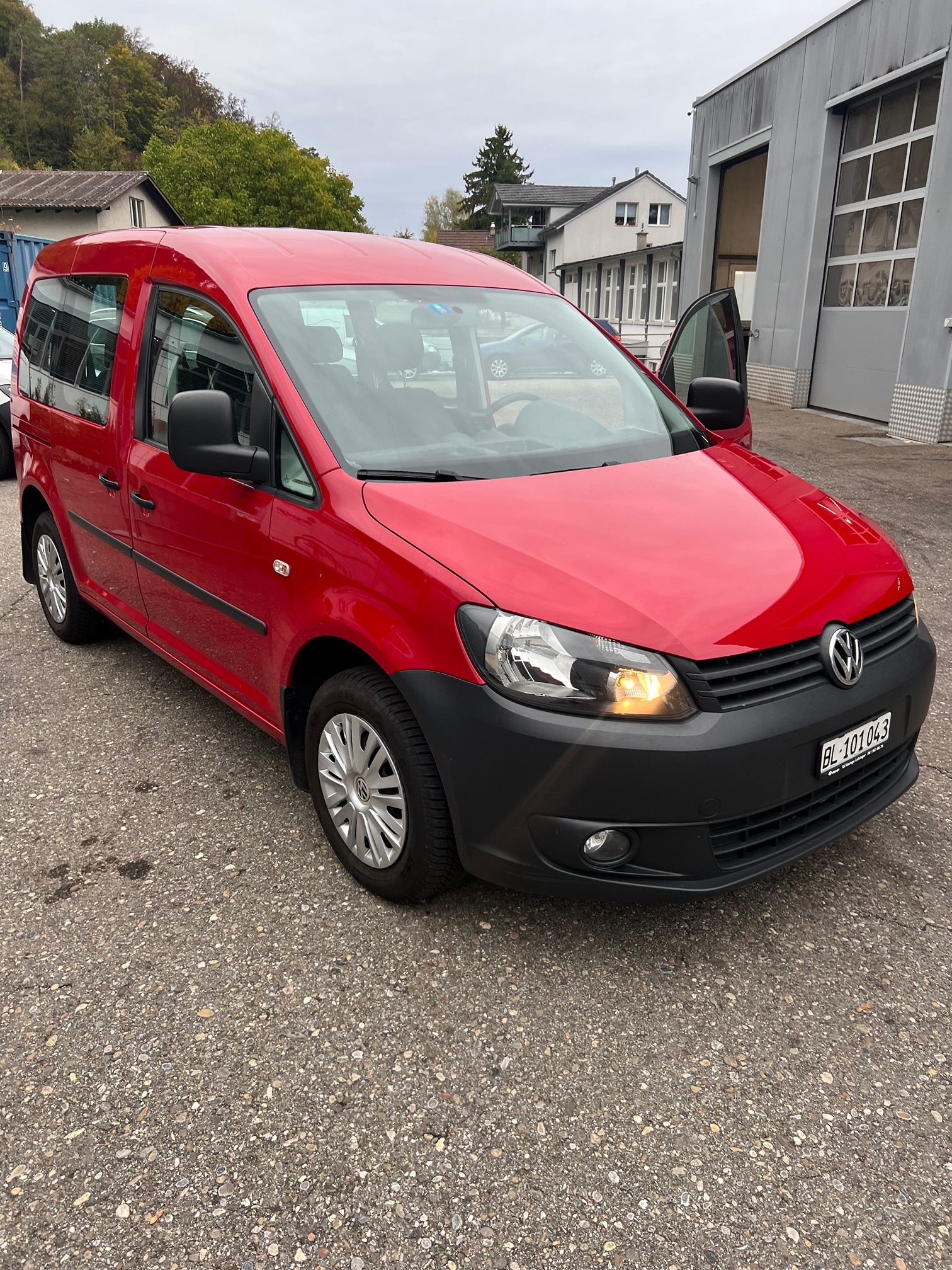 Auction Image