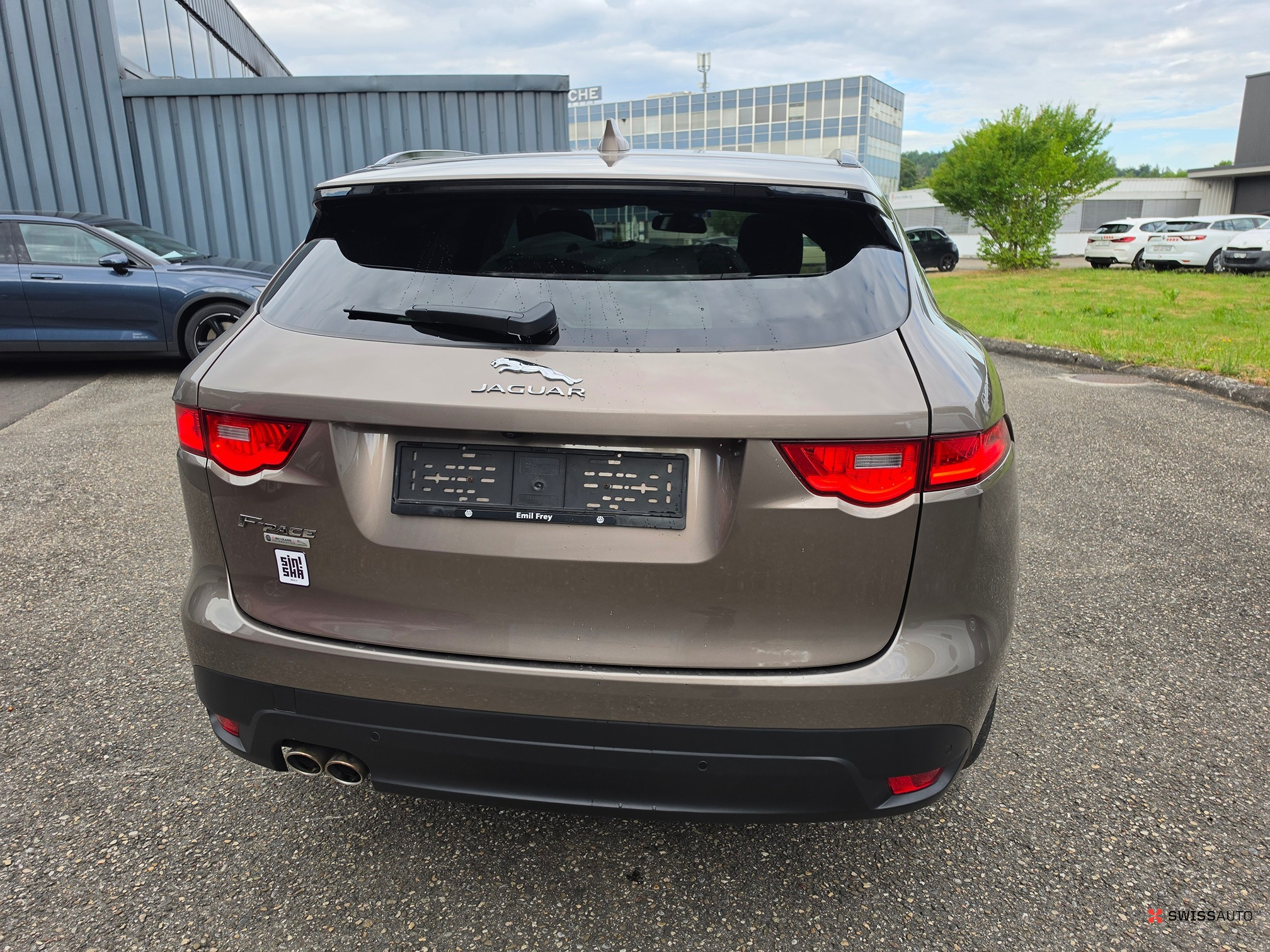 Auction Image