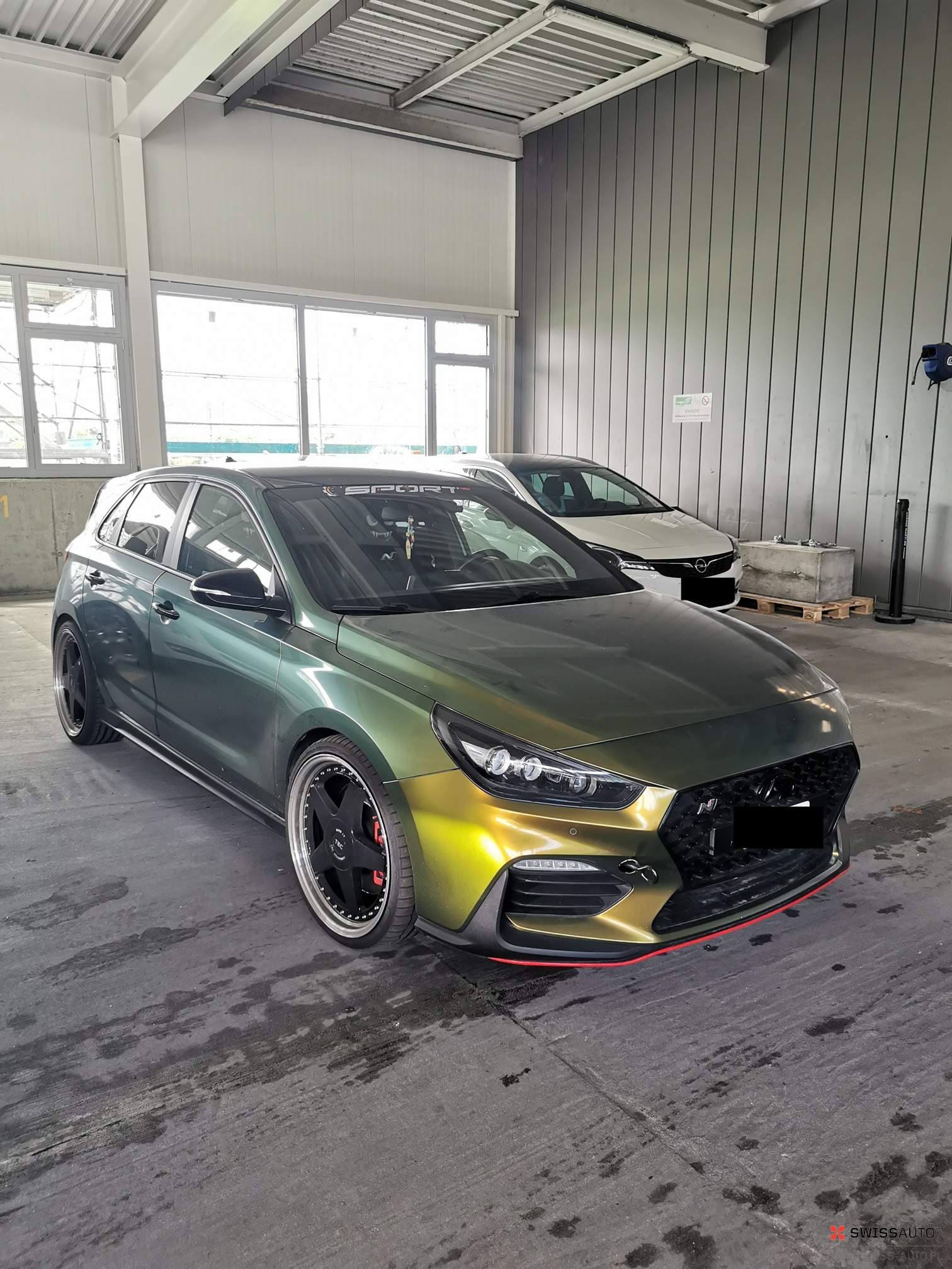 Auction Image