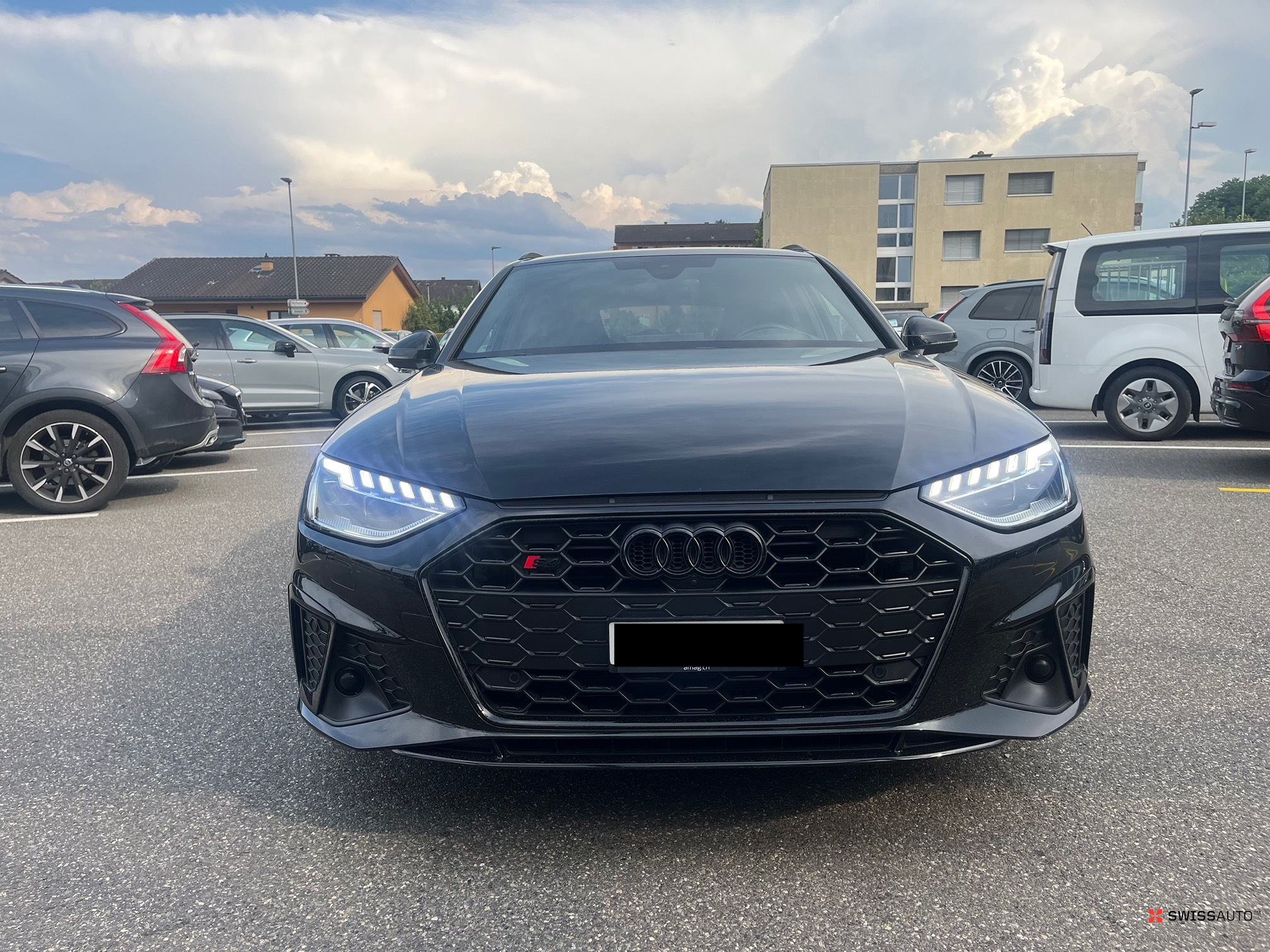 Auction Image