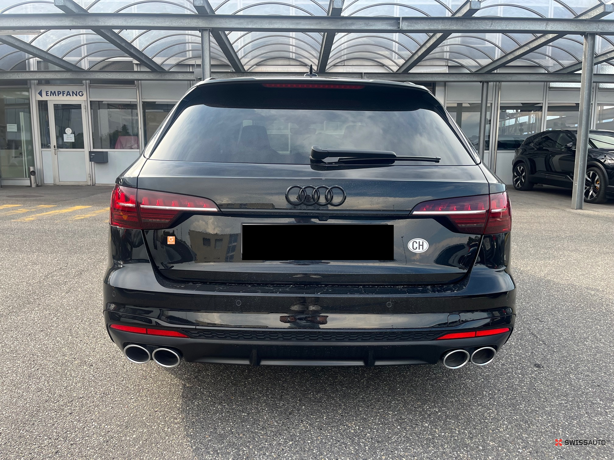 Auction Image