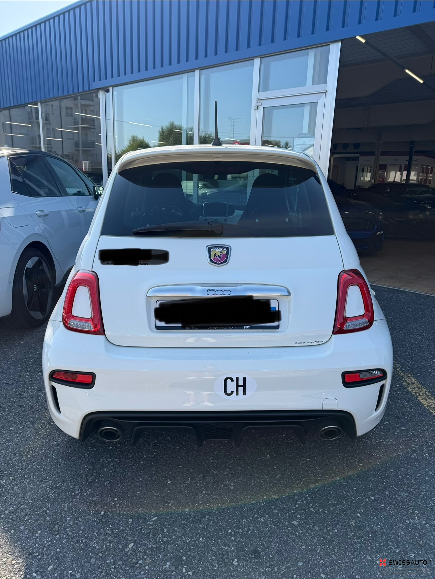 Auction Image