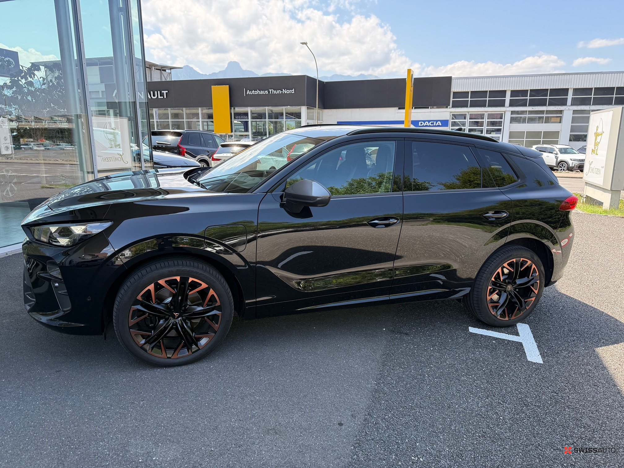 Auction Image