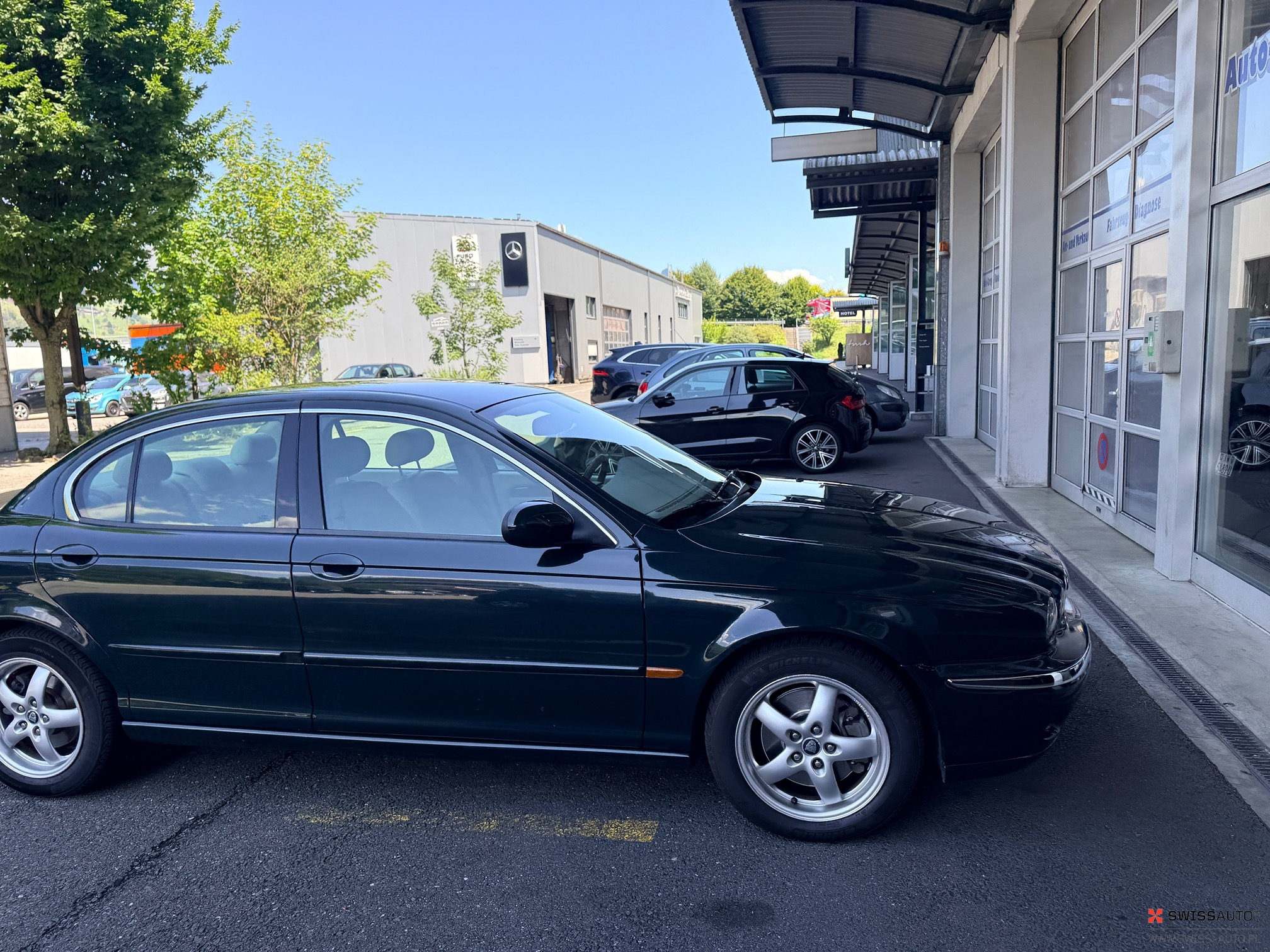 Auction Image