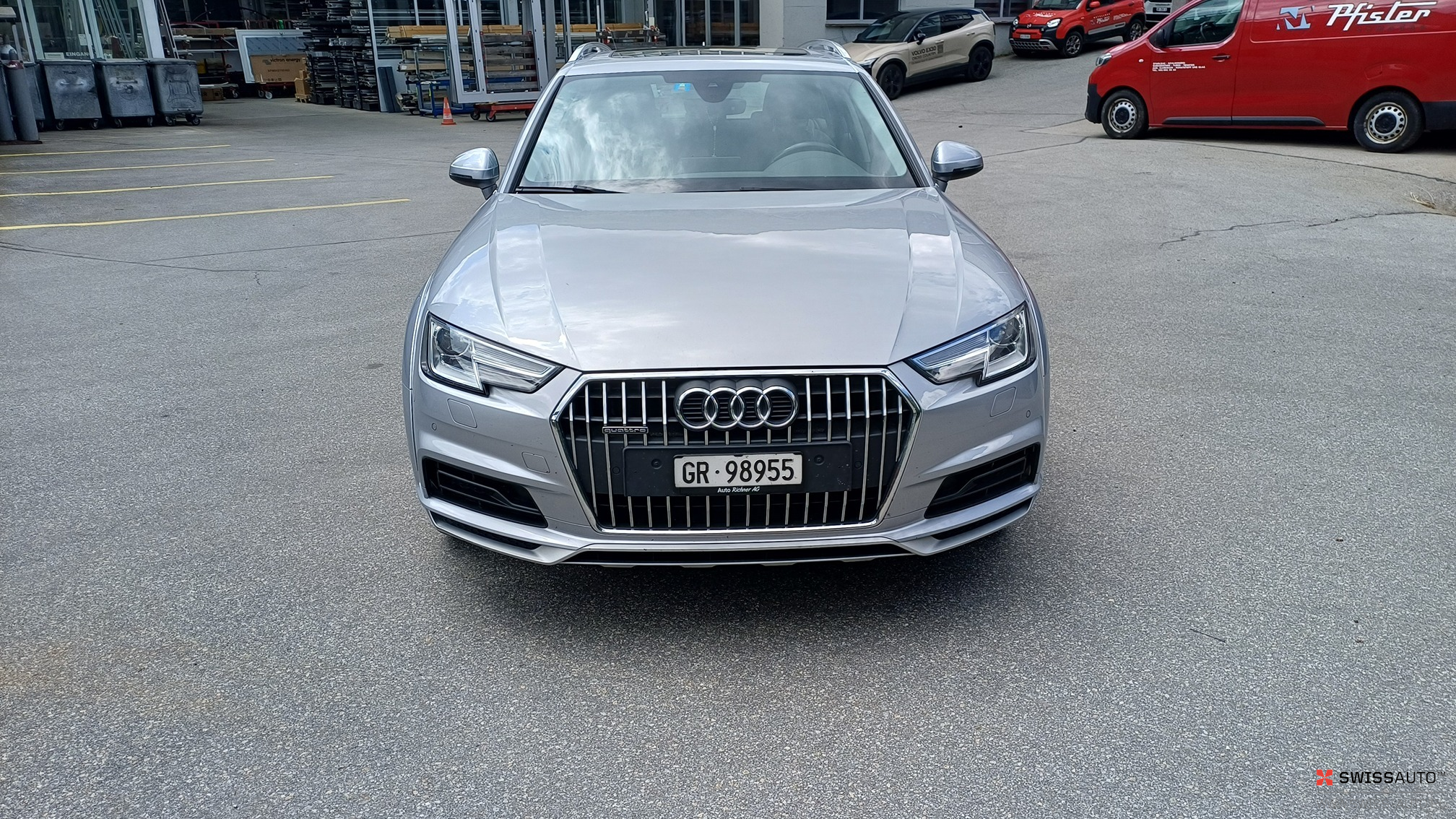 Auction Image