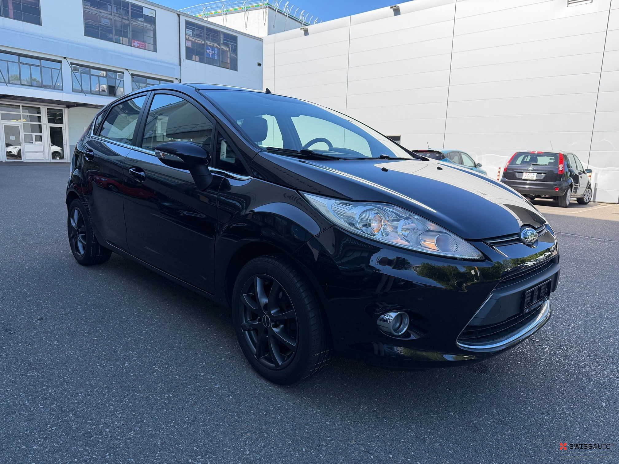Auction Image