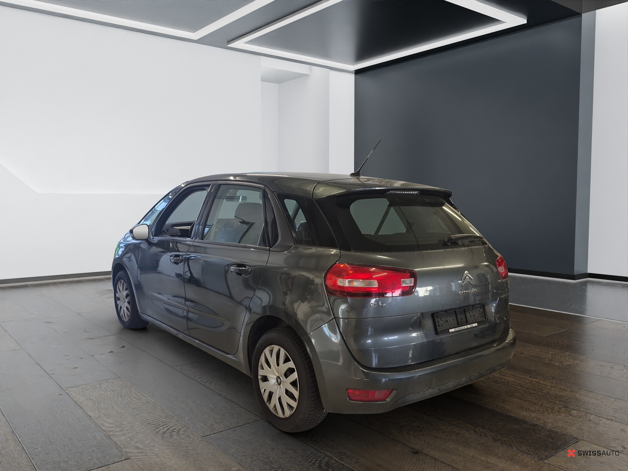 Auction Image