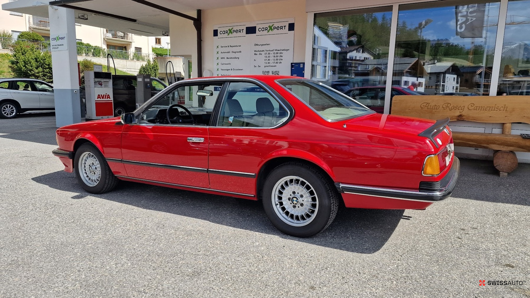 Auction Image