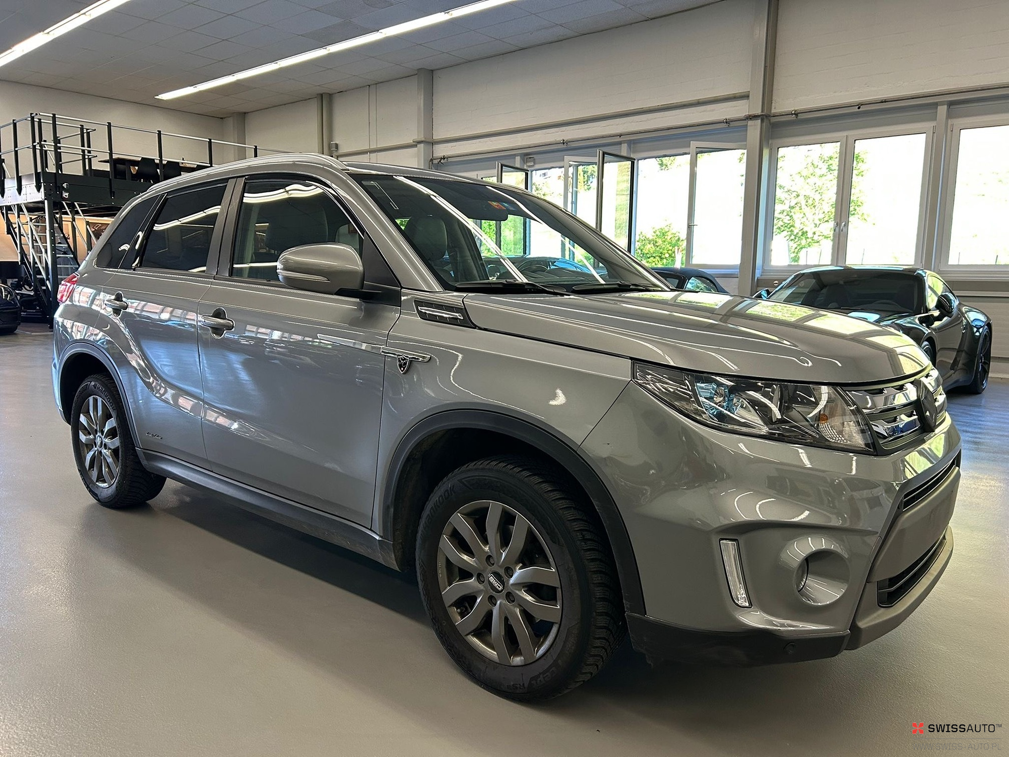 Auction Image
