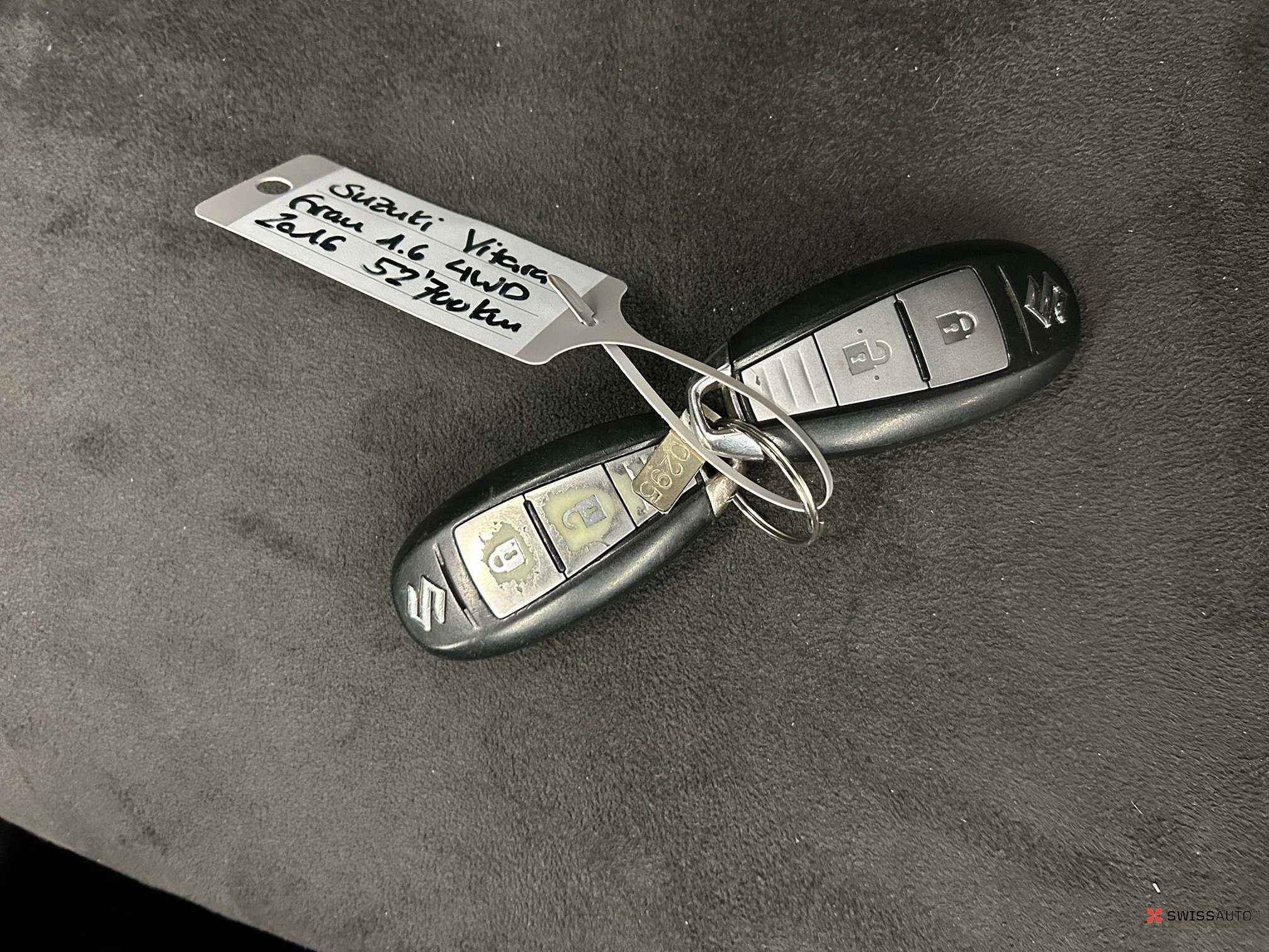 Auction Image