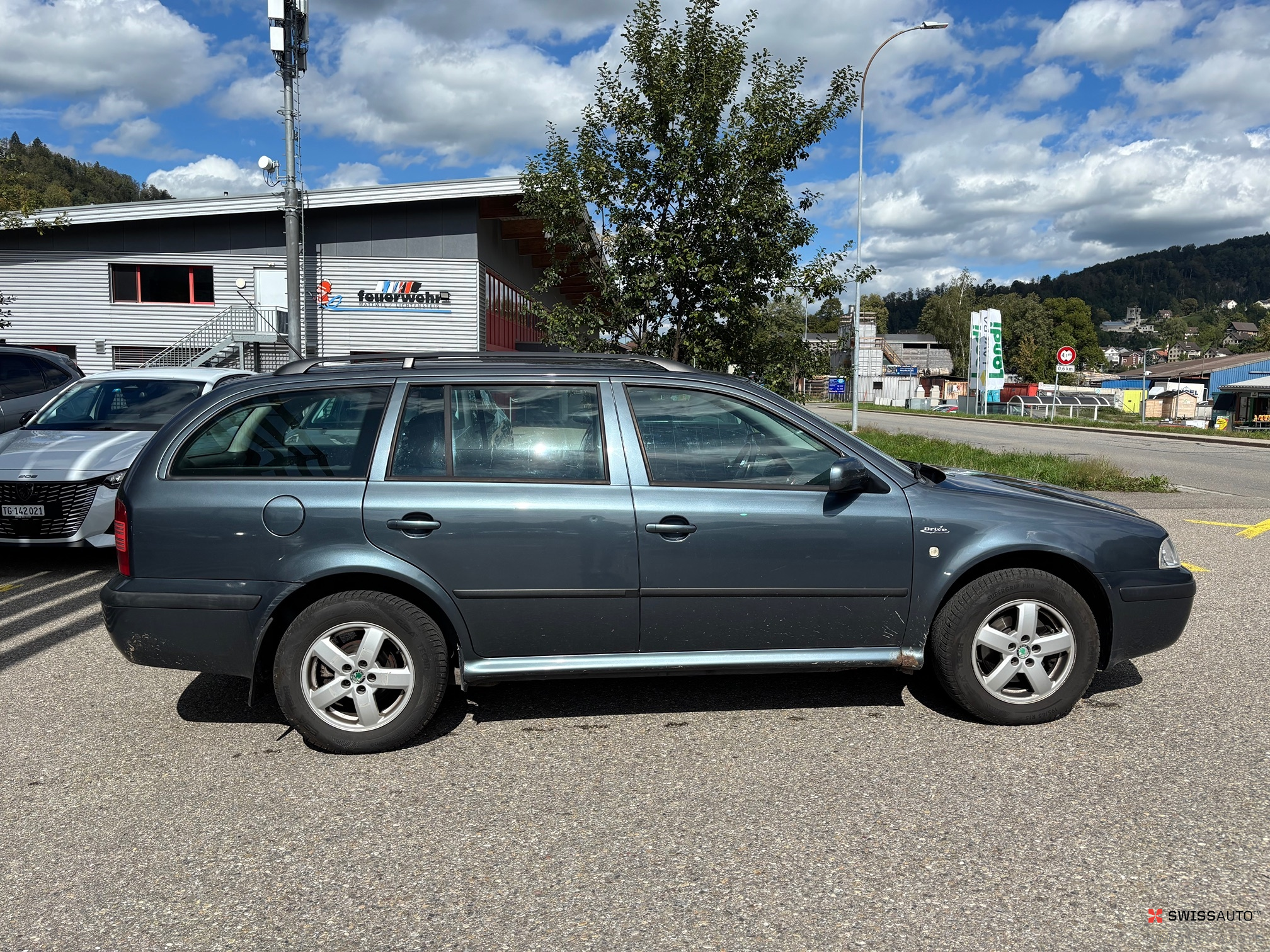 Auction Image