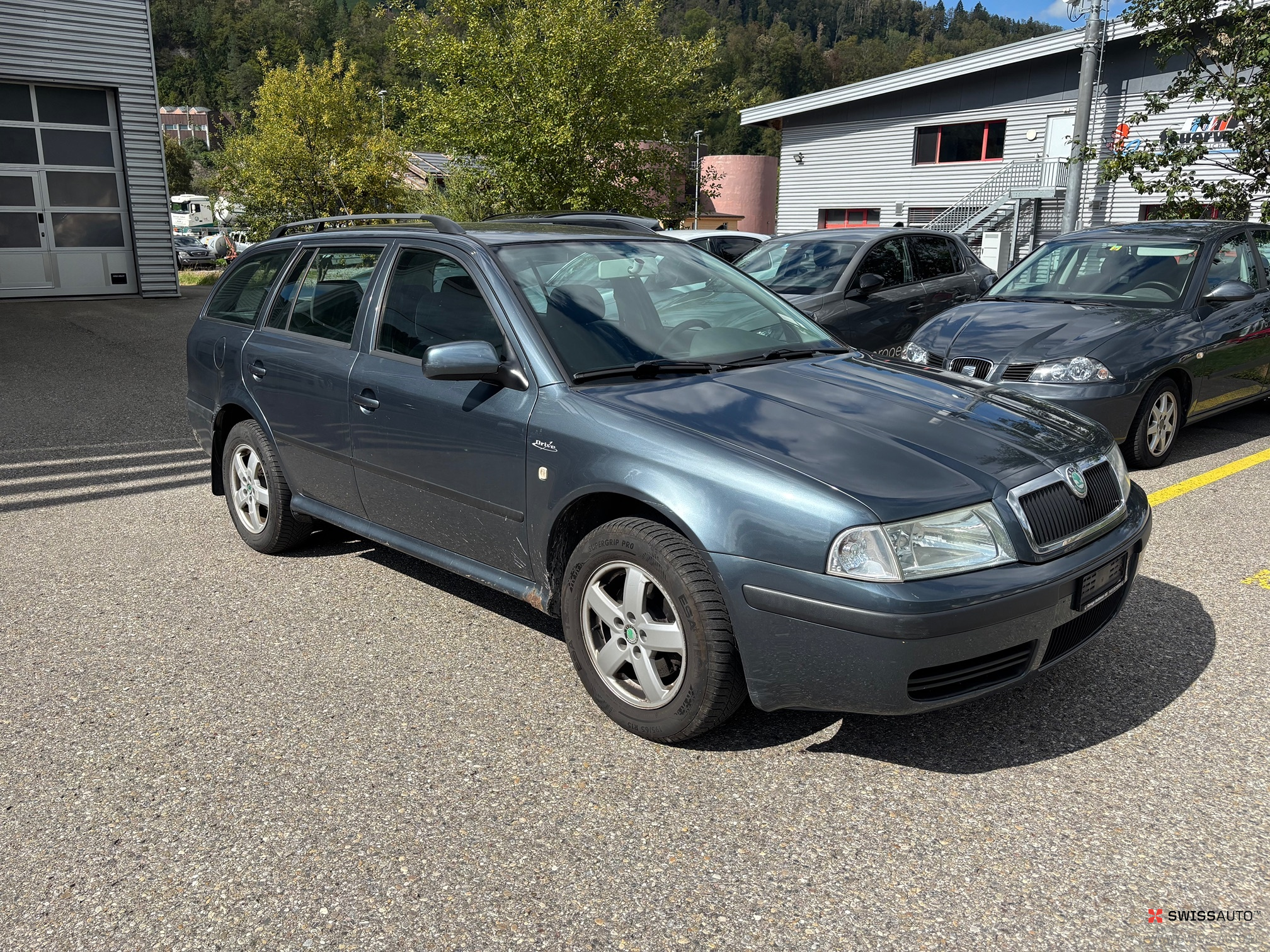 Auction Image