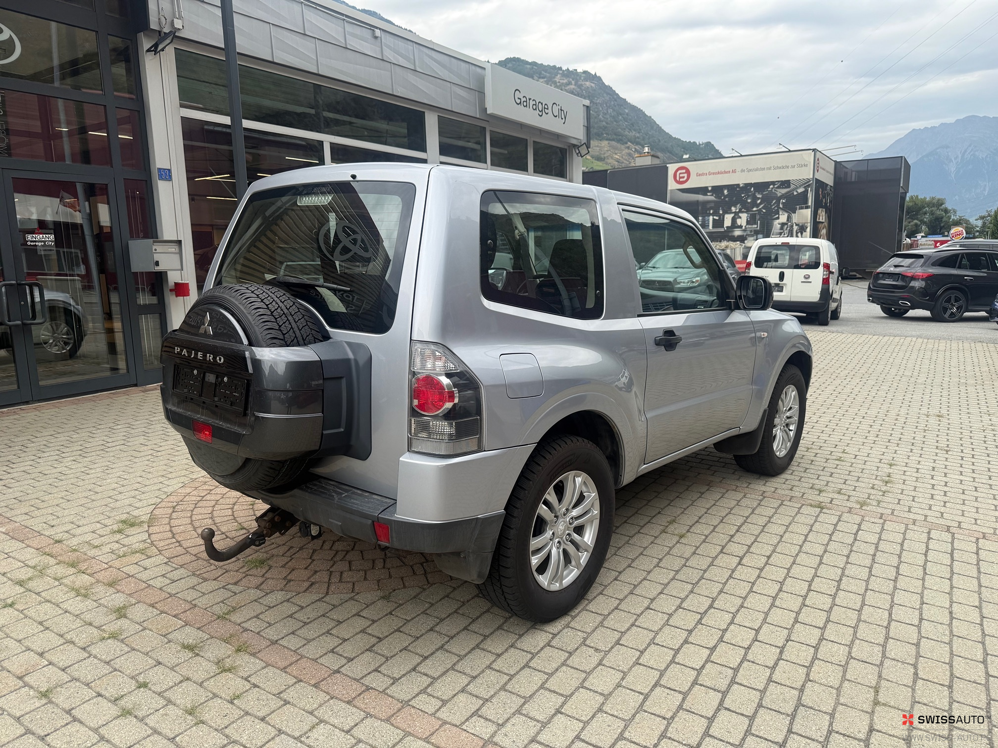Auction Image