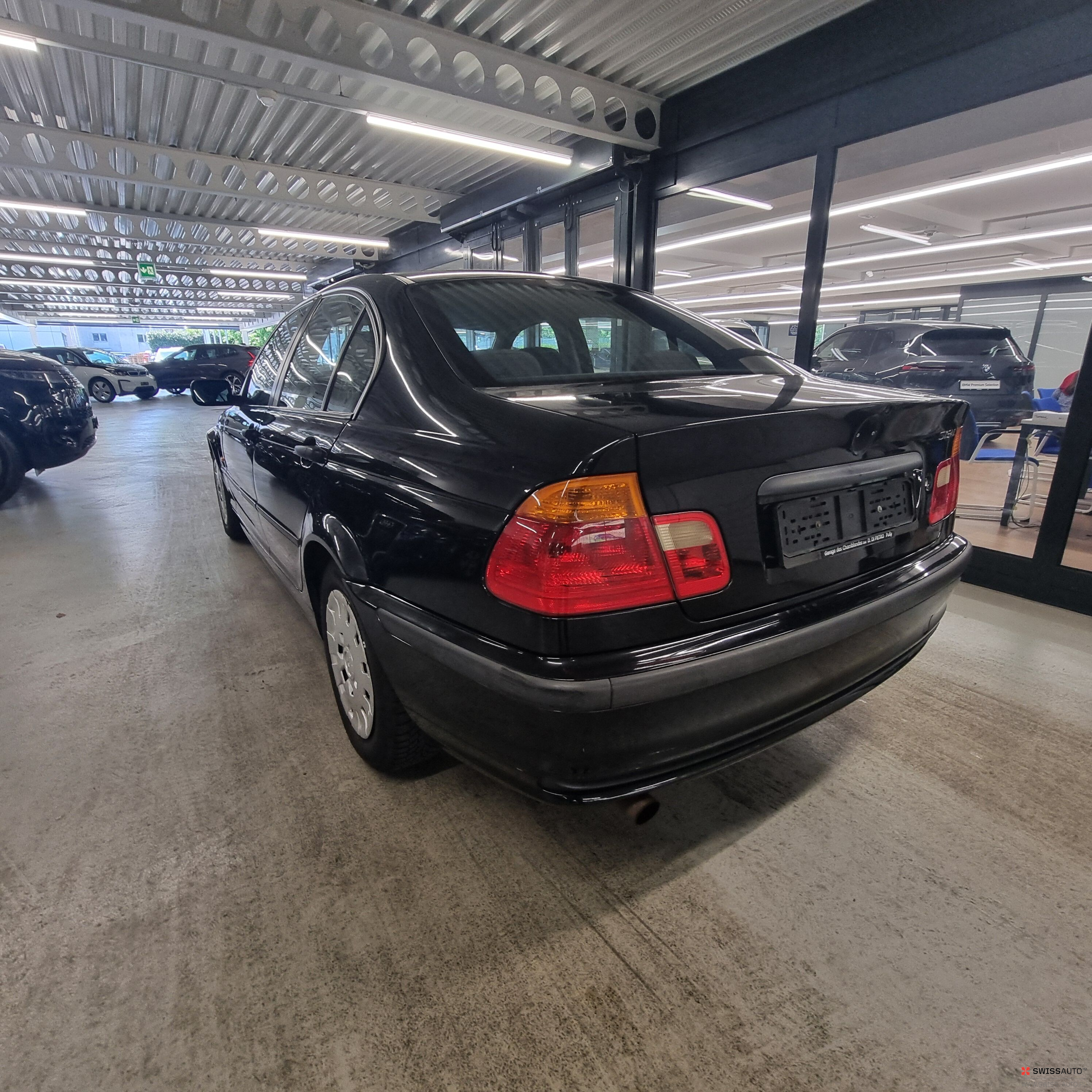Auction Image