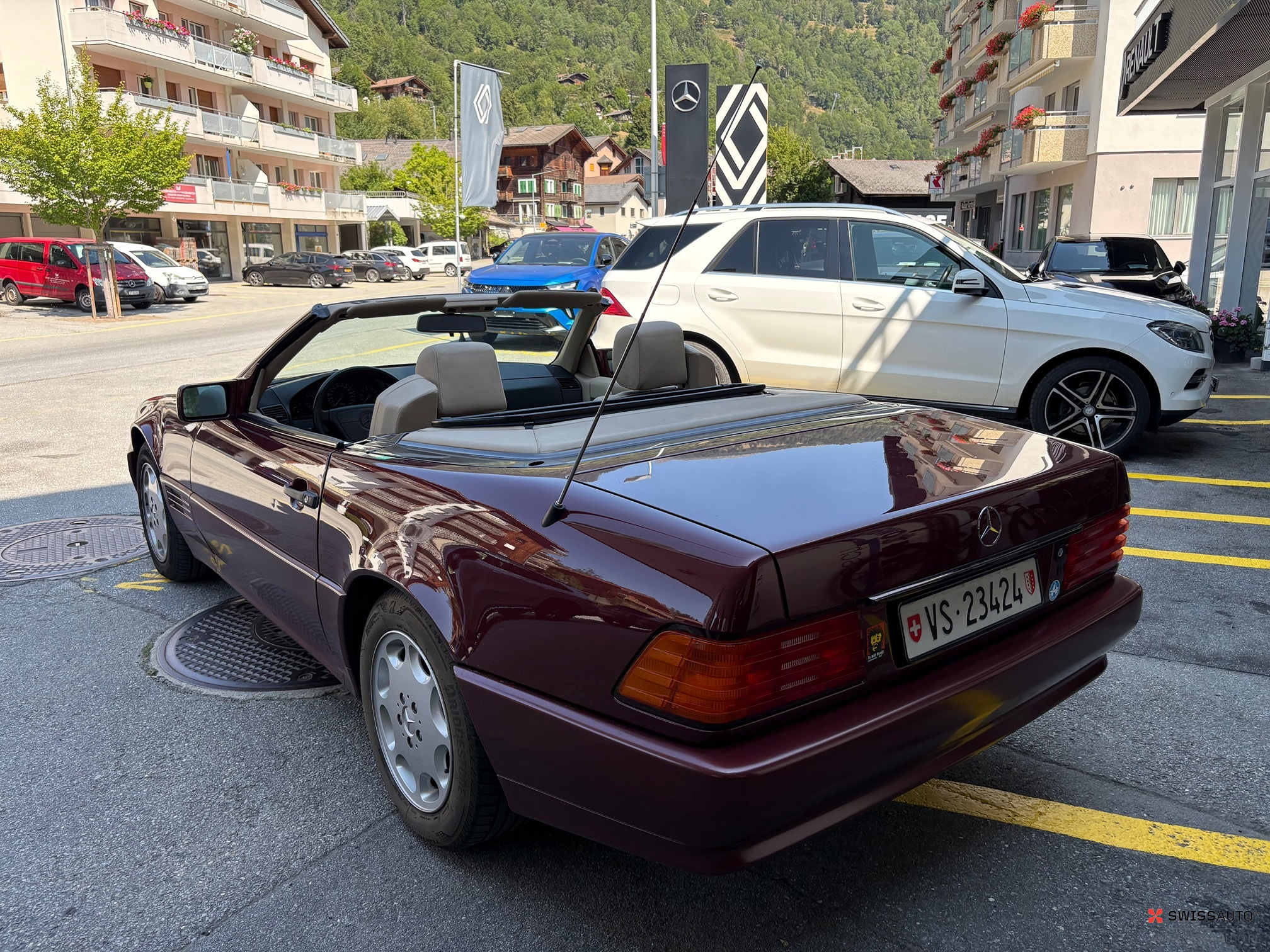 Auction Image