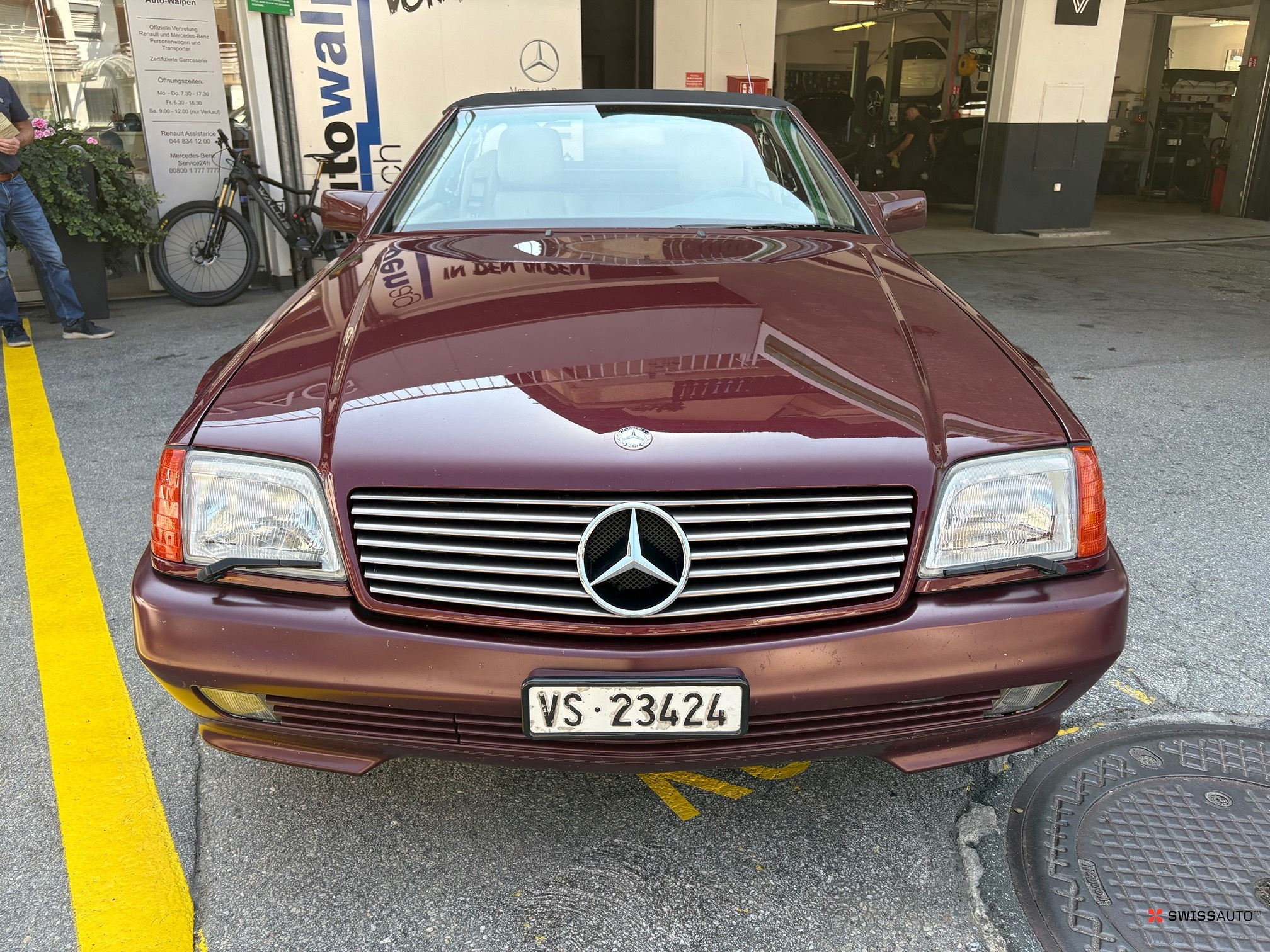 Auction Image