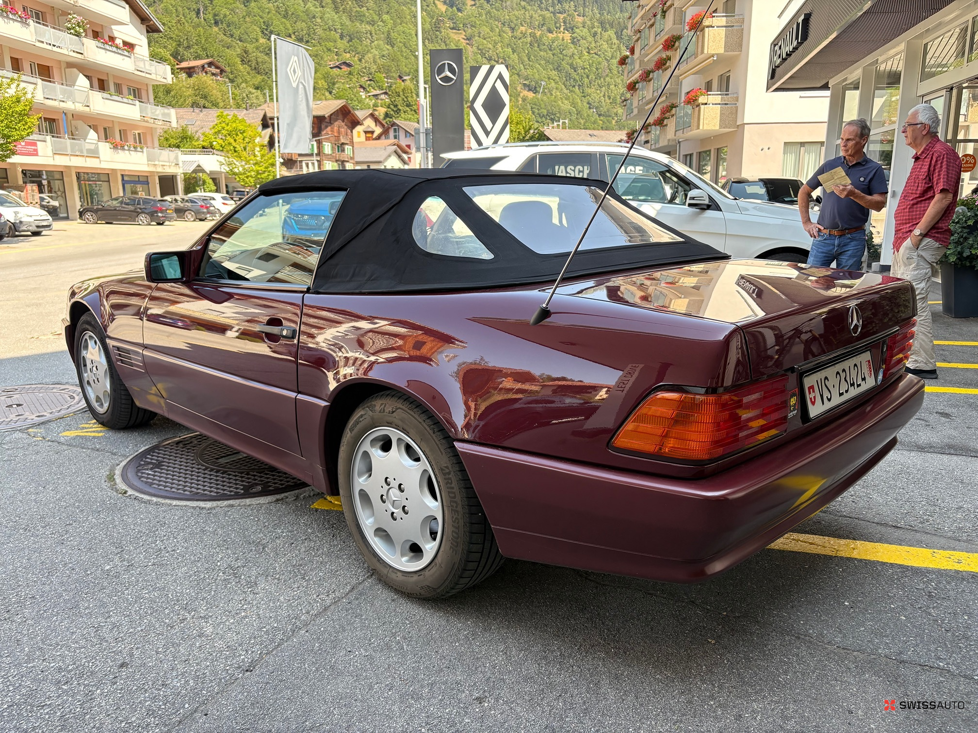 Auction Image