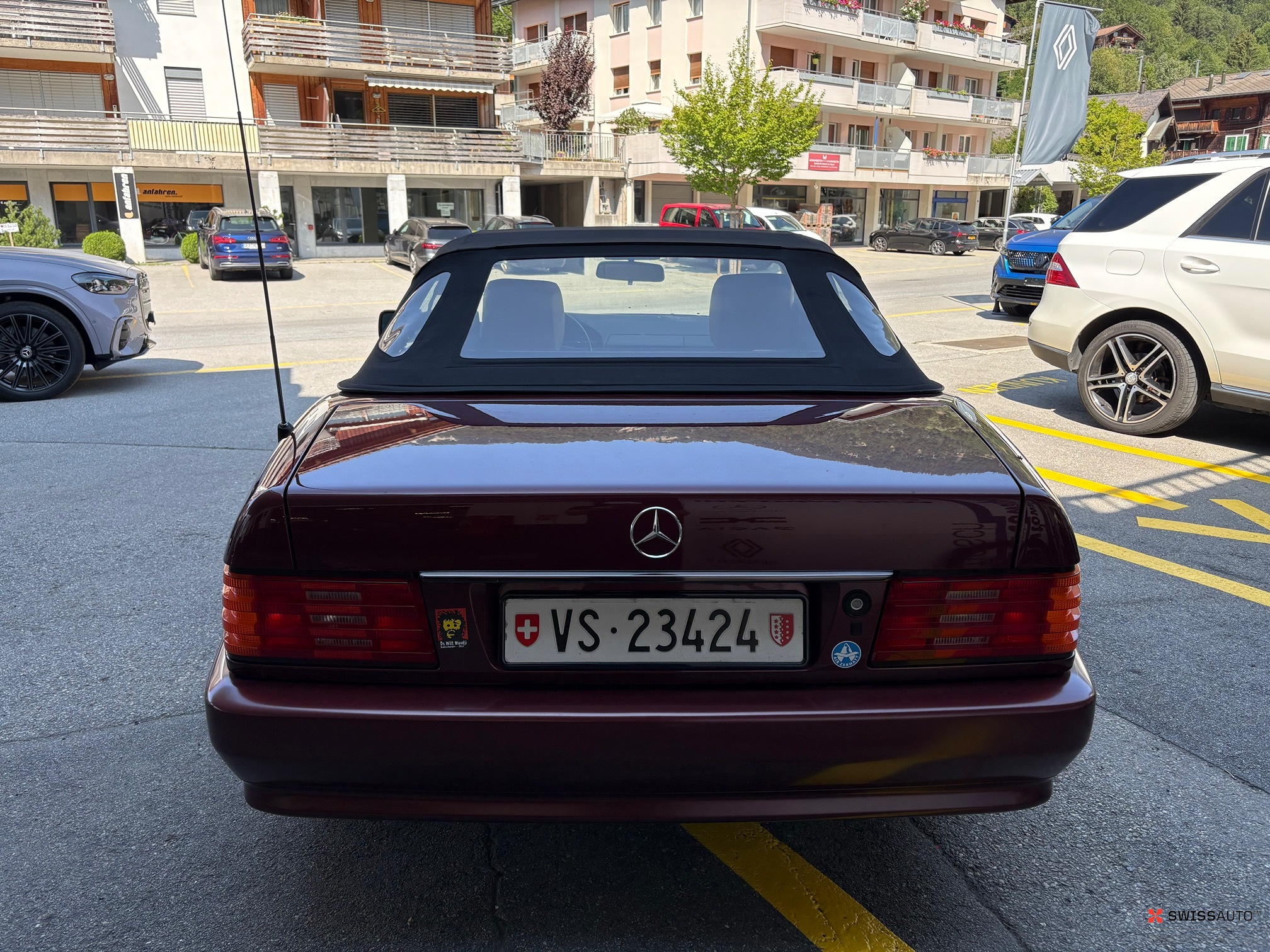 Auction Image