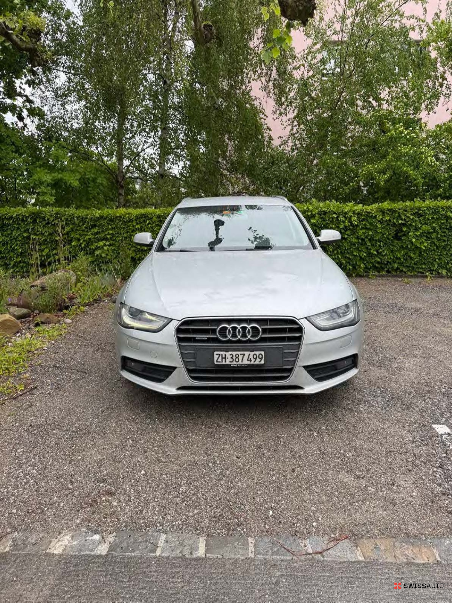 Auction Image