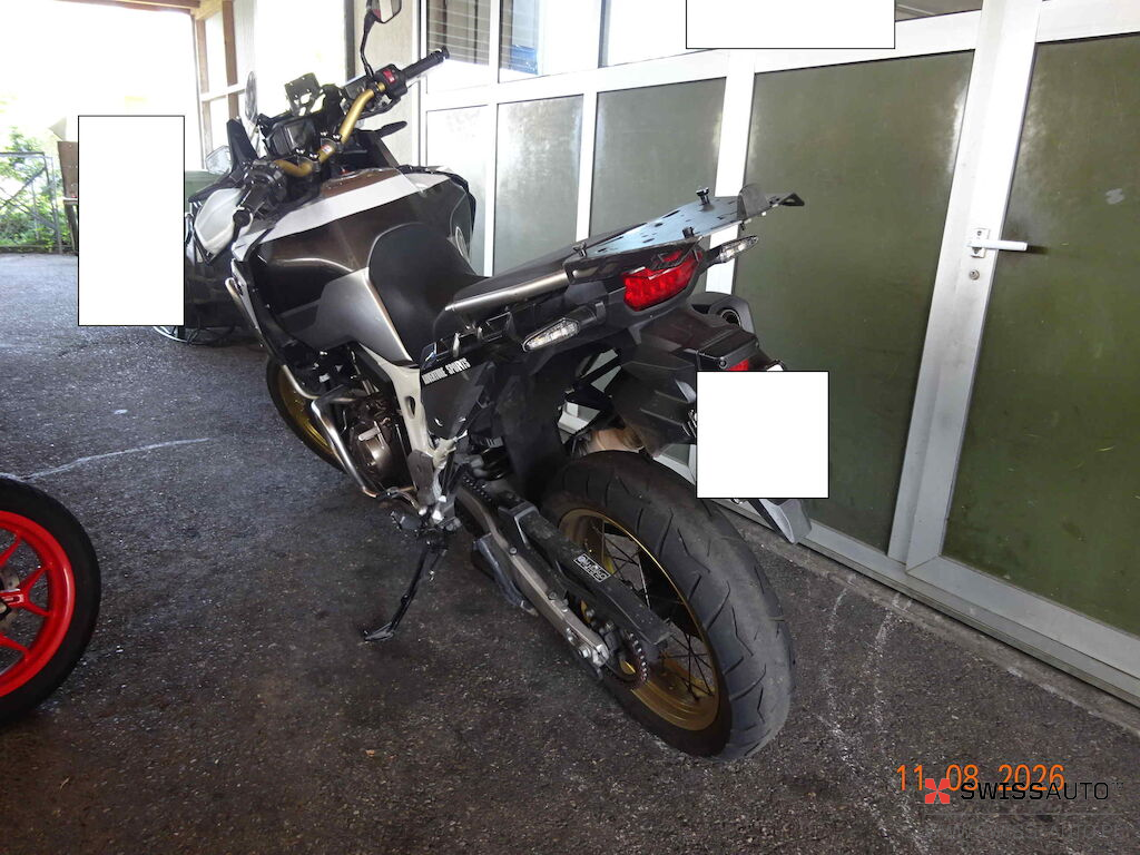 Auction Image