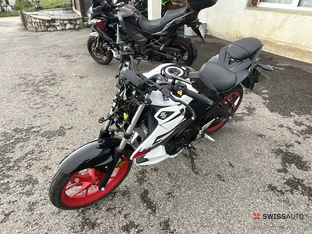 Auction Image