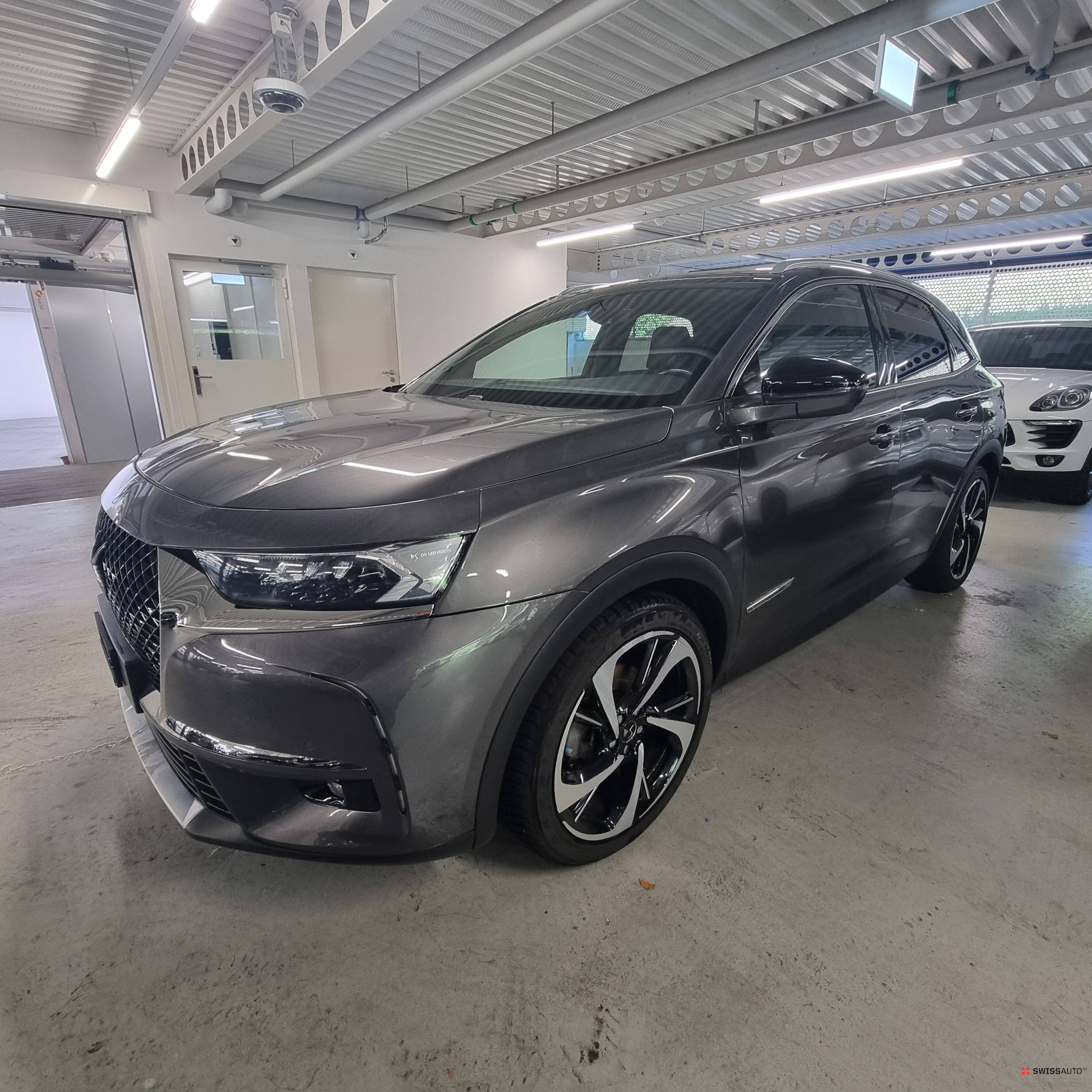 Auction Image