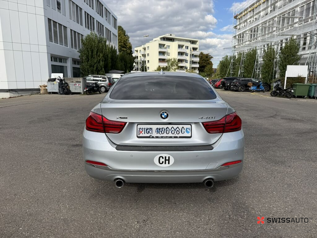 Auction Image