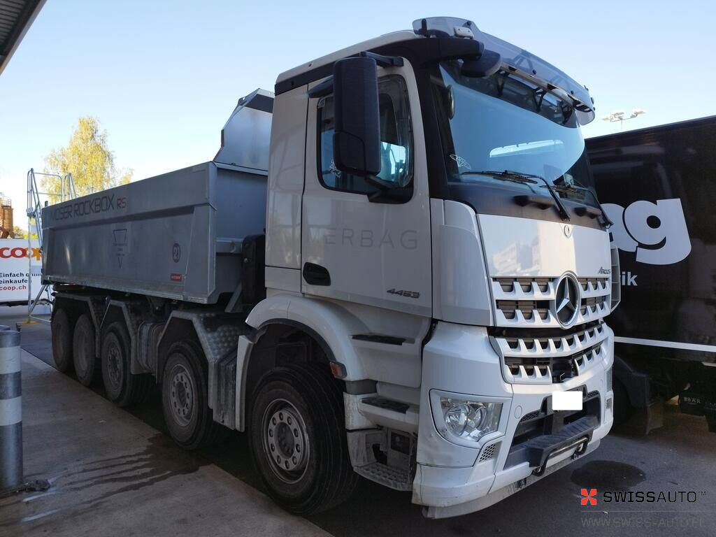 Auction Image